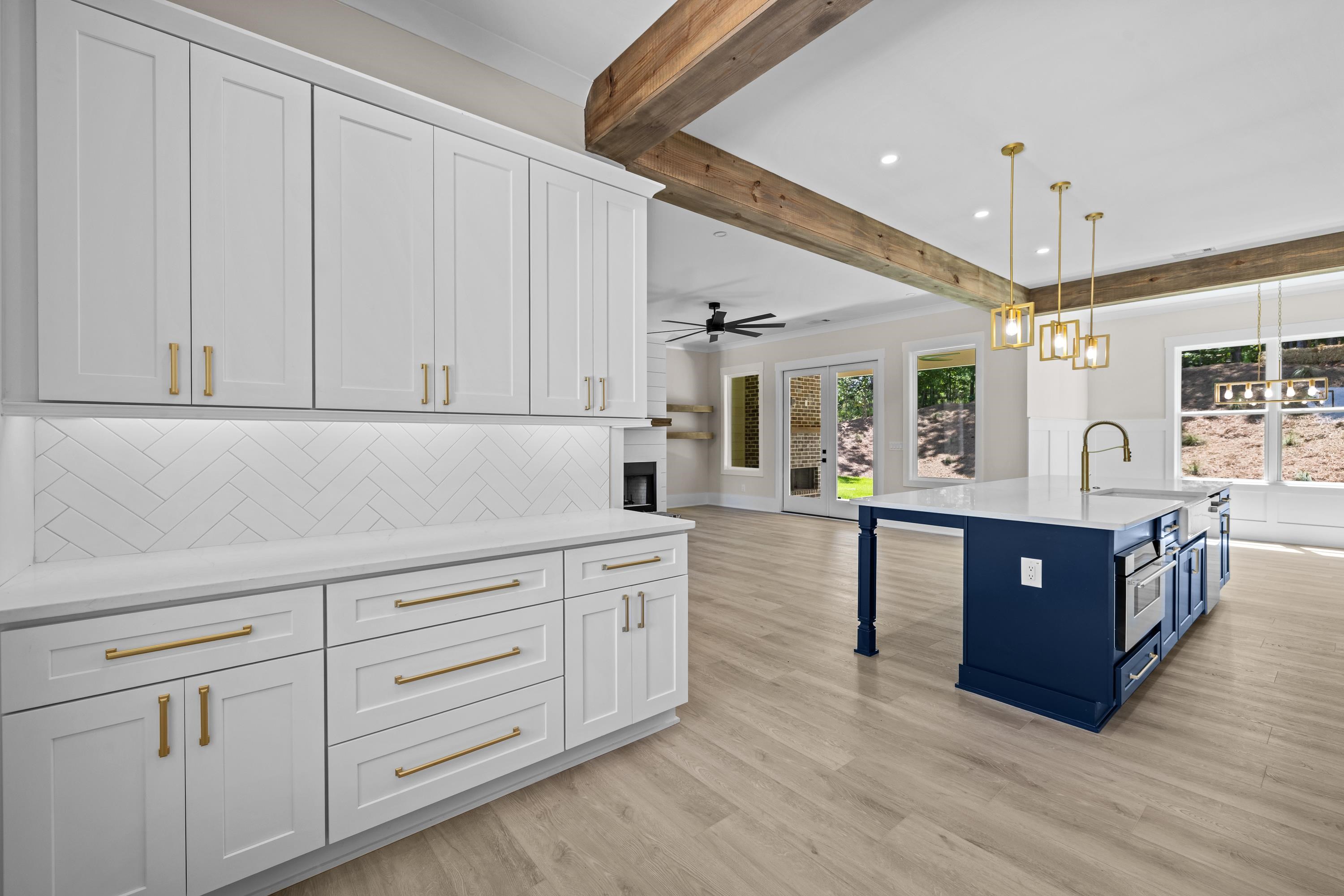 1131 GLEN EAGLE DRIVE