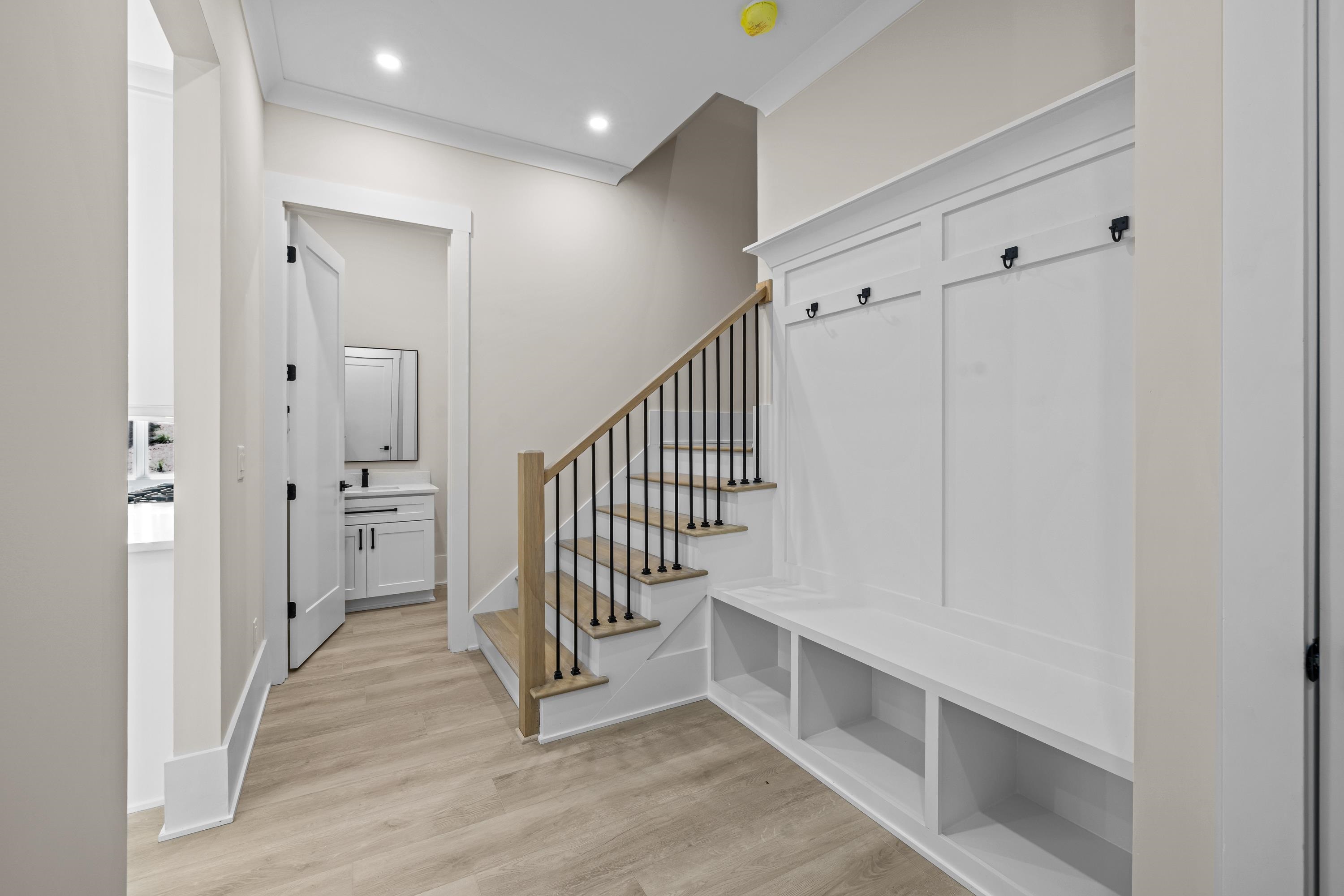 1131 GLEN EAGLE DRIVE