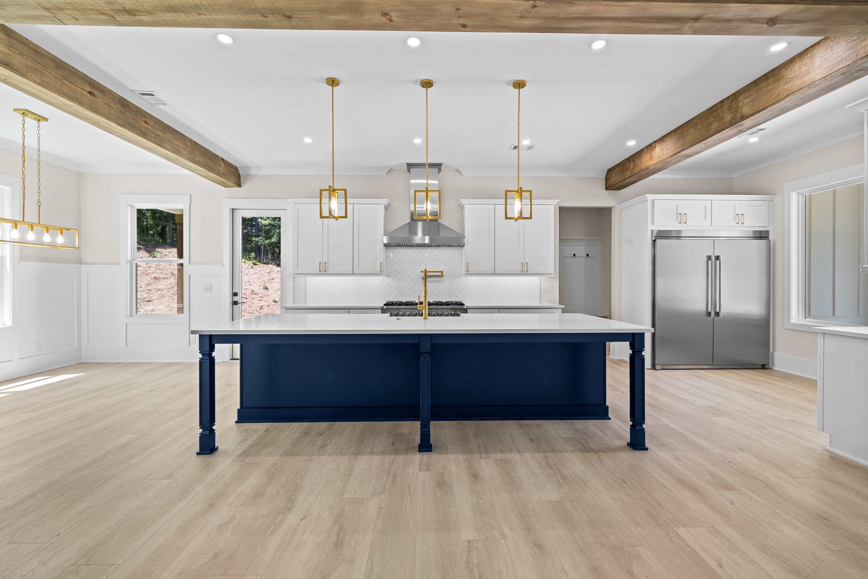 1131 GLEN EAGLE DRIVE