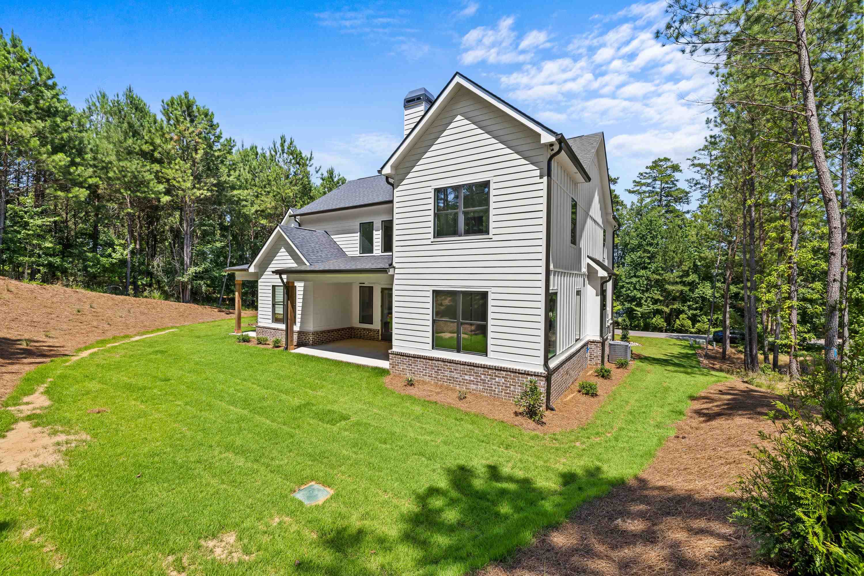 1131 GLEN EAGLE DRIVE