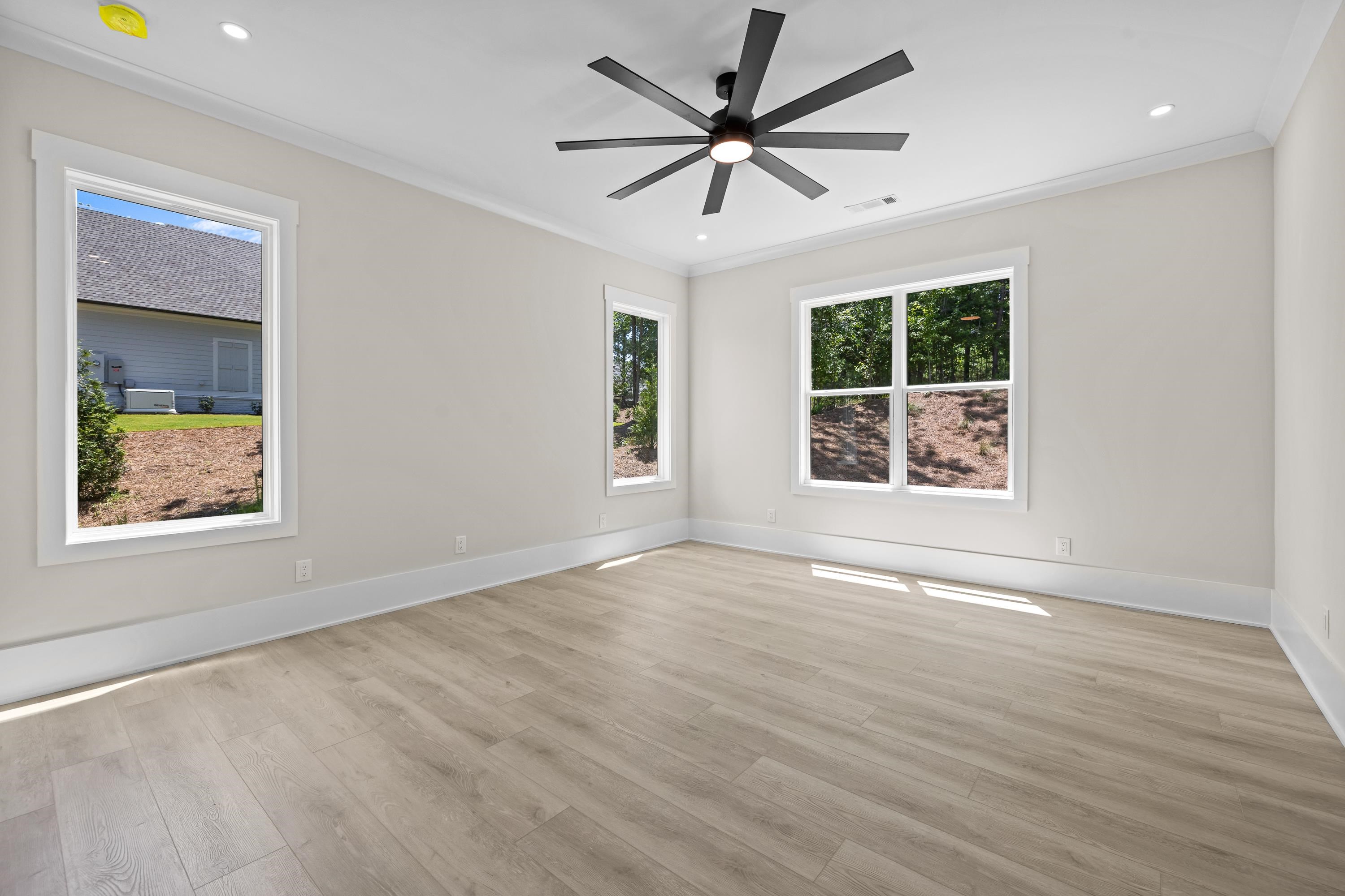 1131 GLEN EAGLE DRIVE