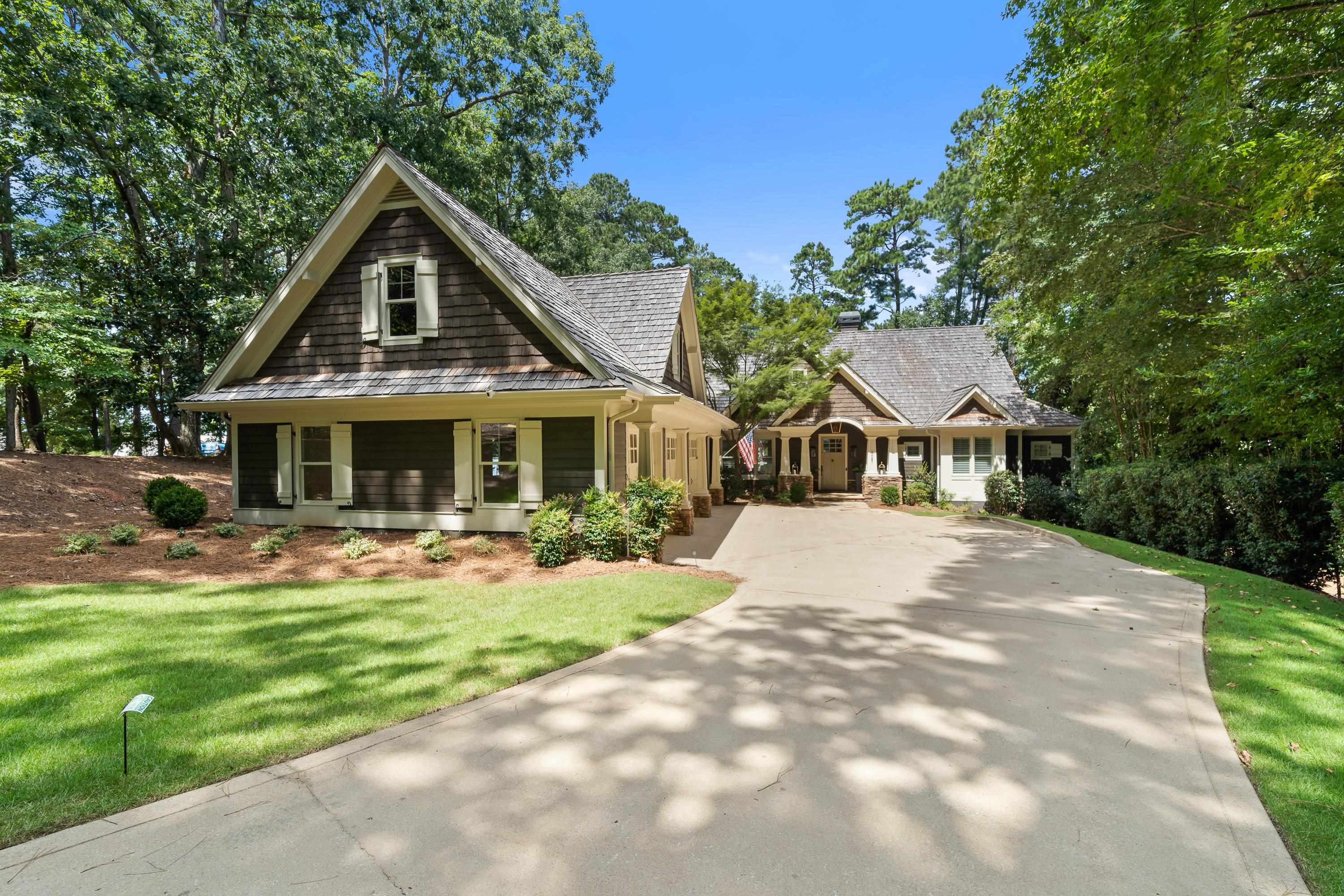 1081 TERRELL CIRCLE