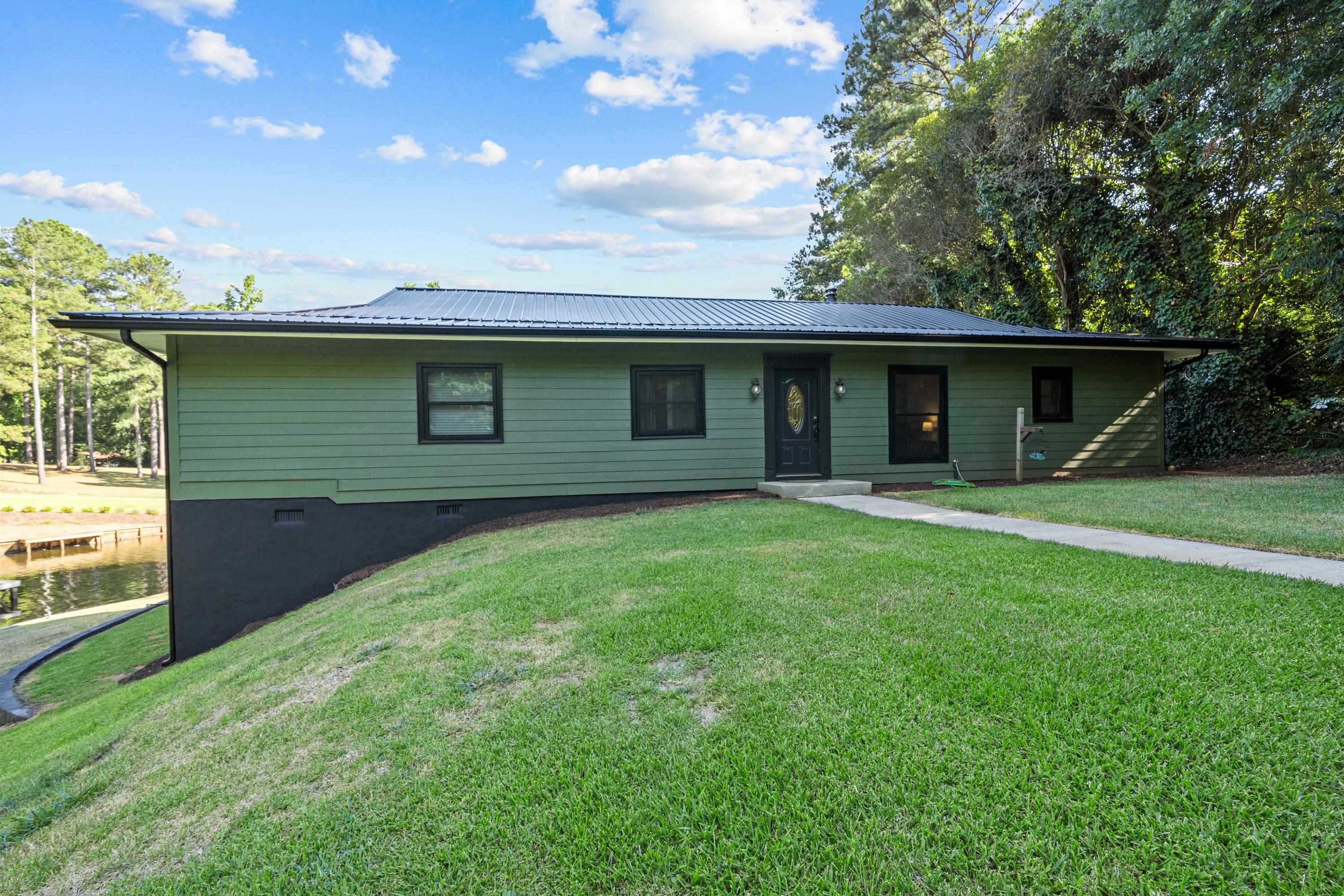 128 TURTLE COURT