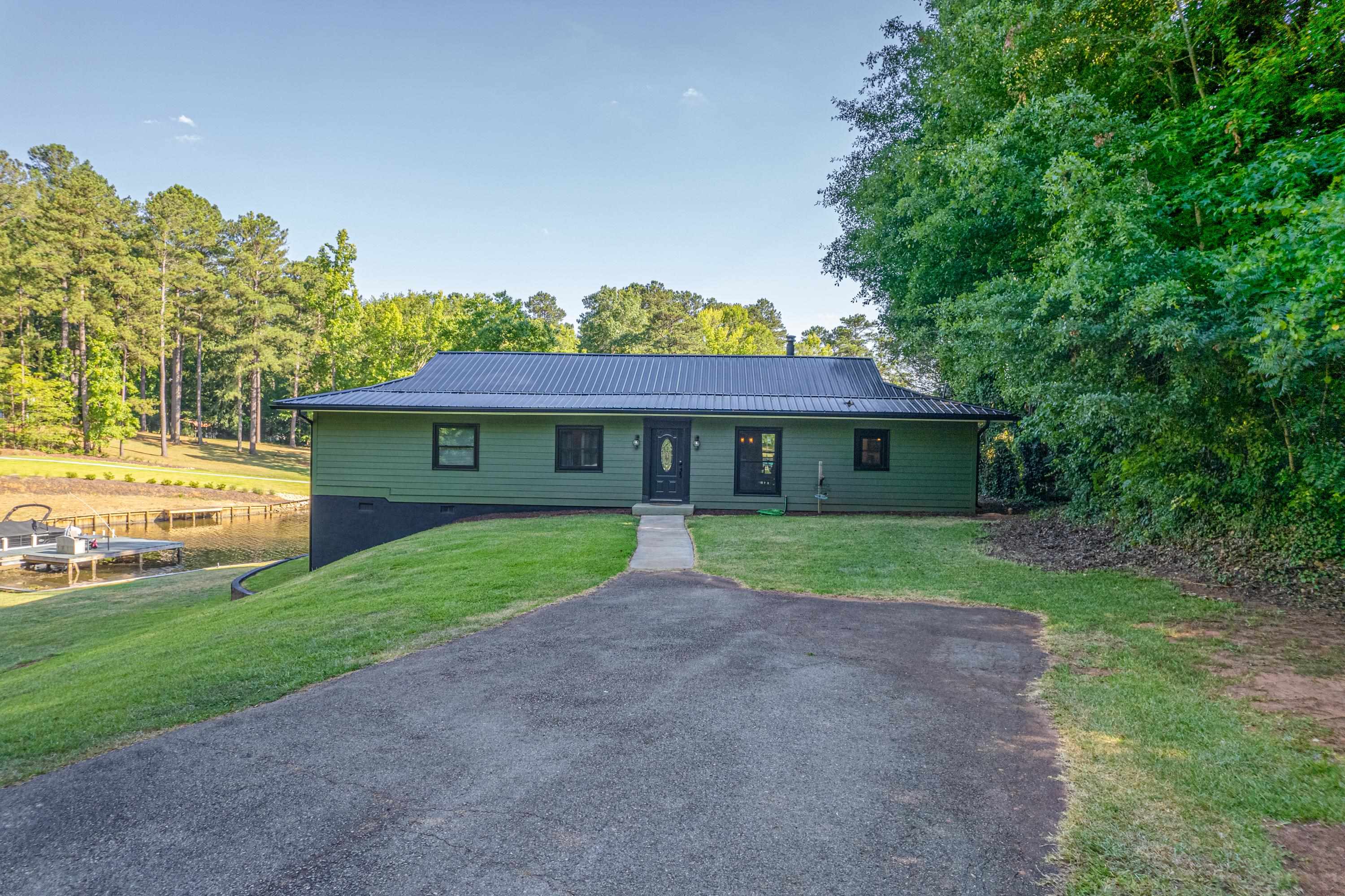 128 TURTLE COURT