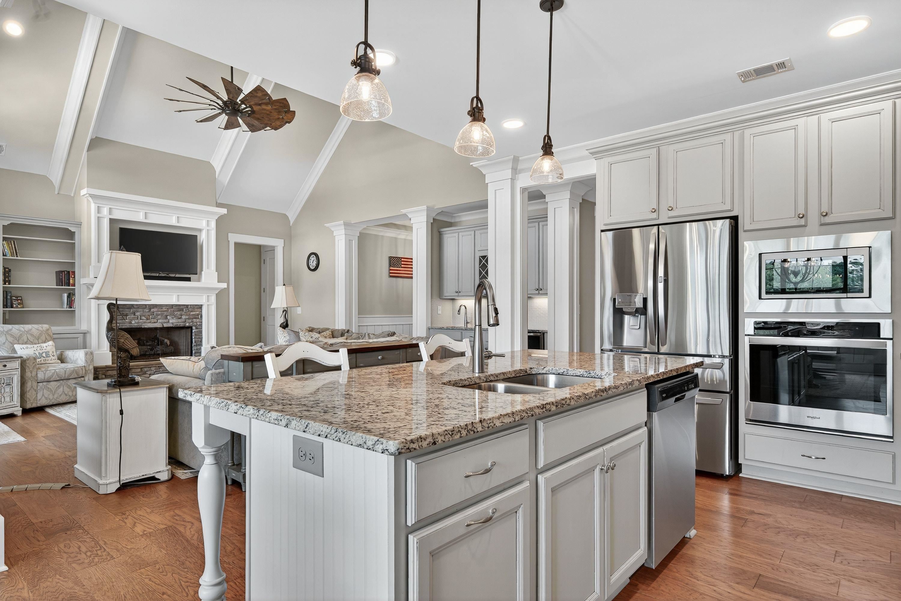 160 LAKEVIEW DRIVE