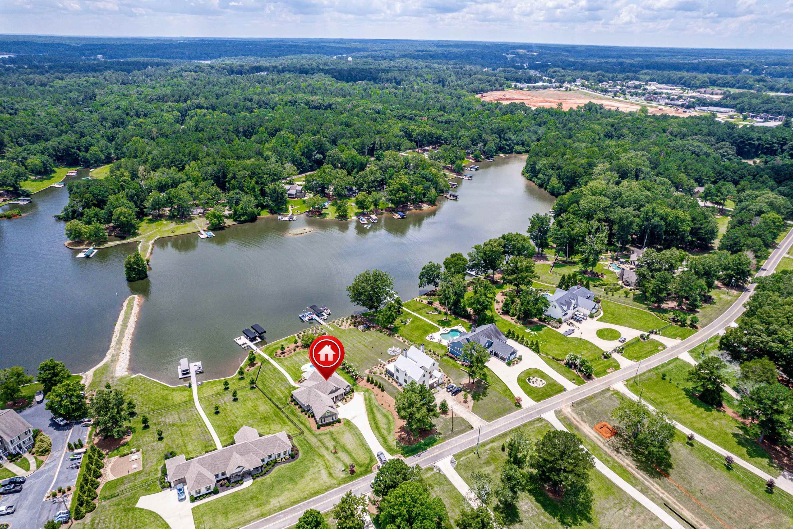160 LAKEVIEW DRIVE