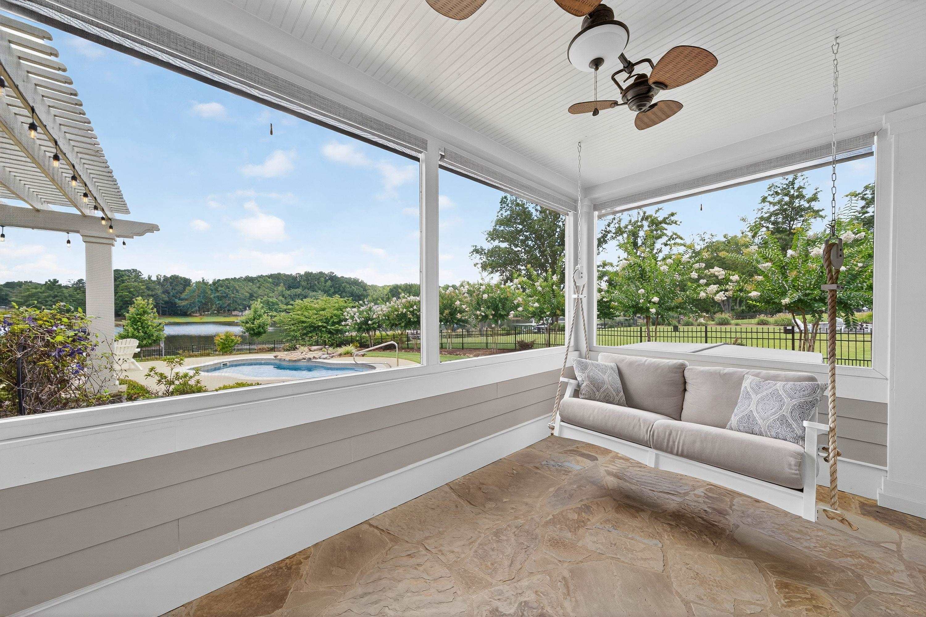 160 LAKEVIEW DRIVE
