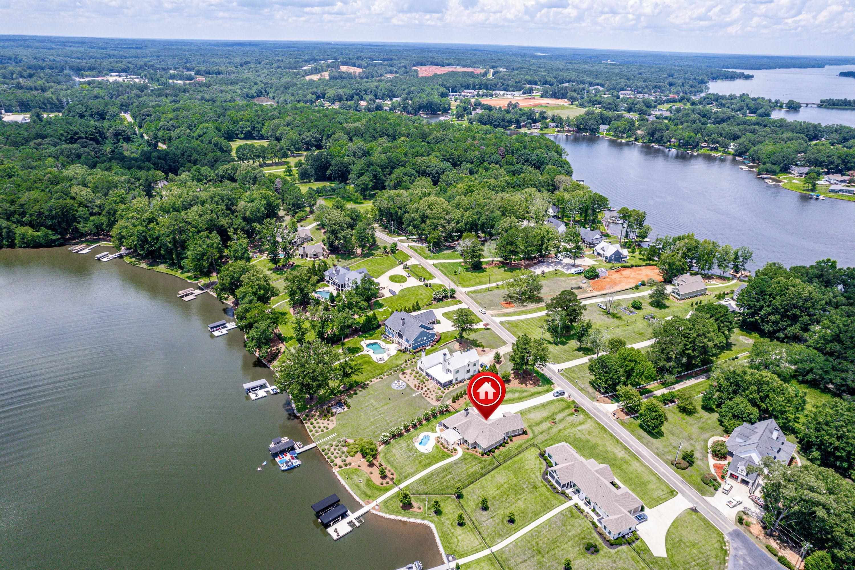 160 LAKEVIEW DRIVE