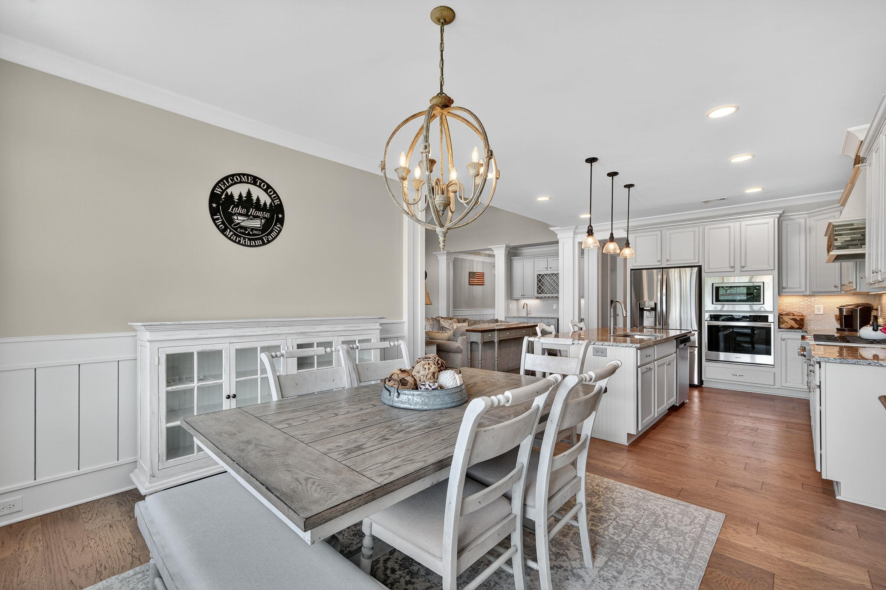 160 LAKEVIEW DRIVE