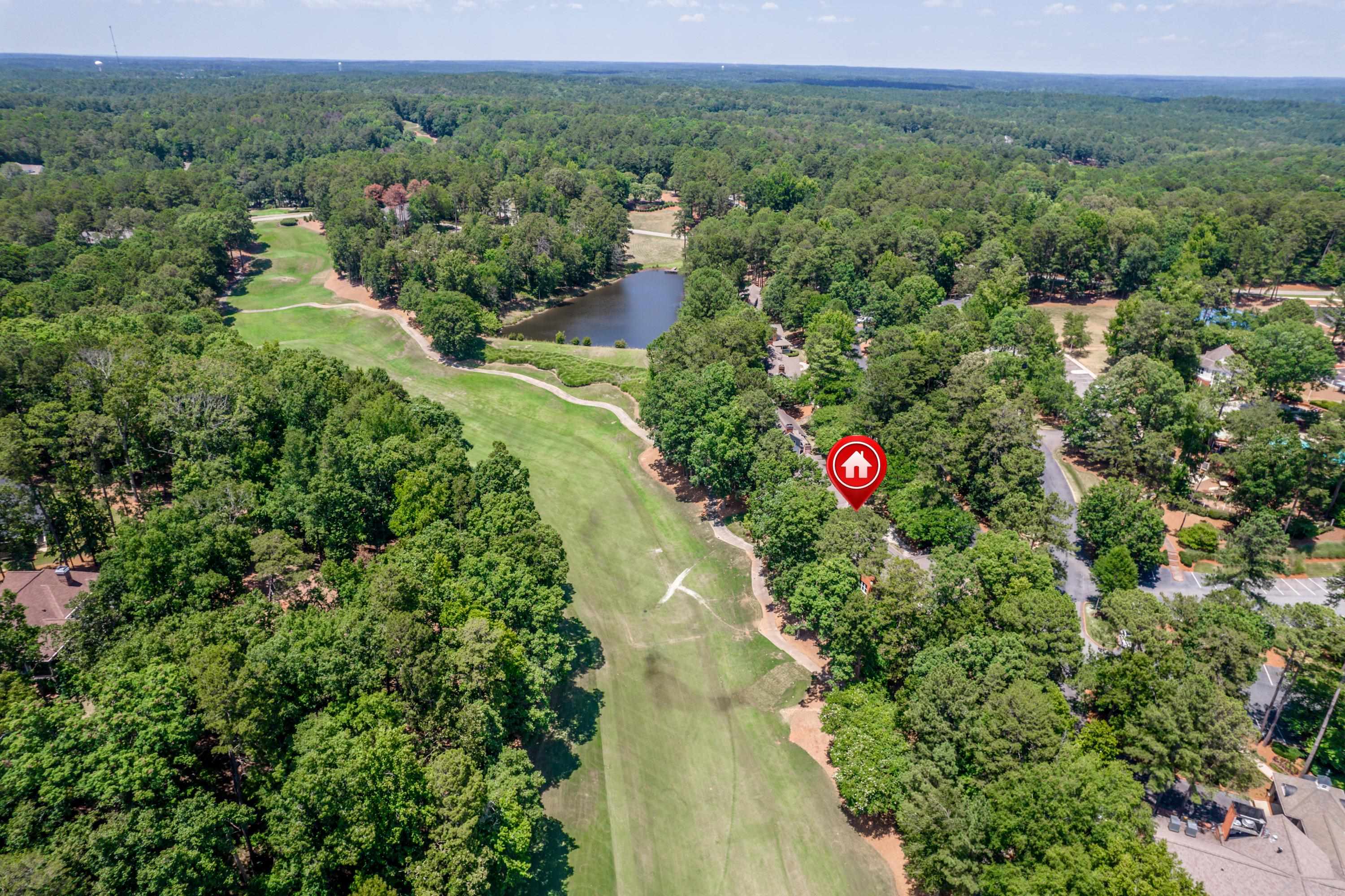 1043 B CLUB HOUSE LANE