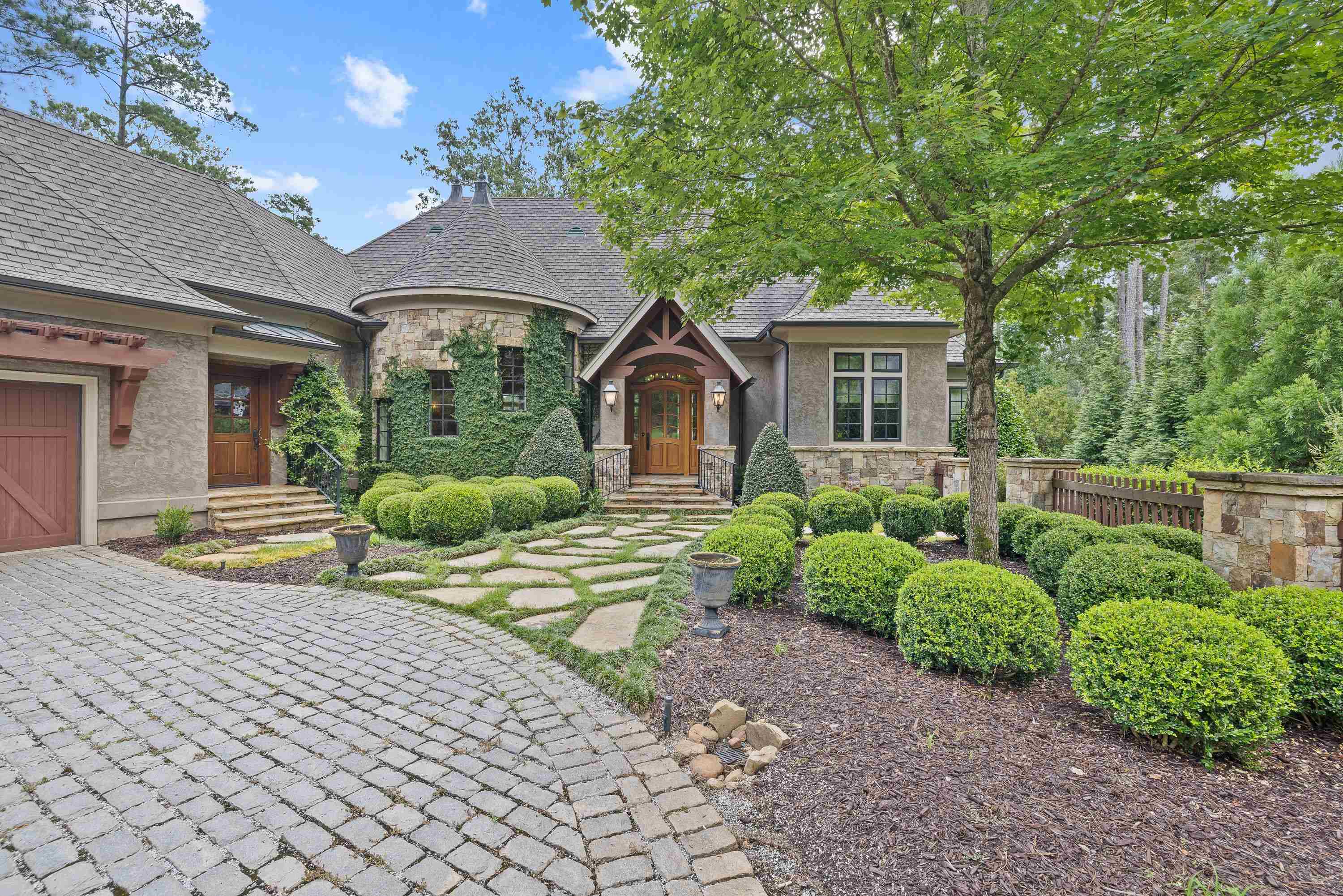 1181 ROSE CREEK