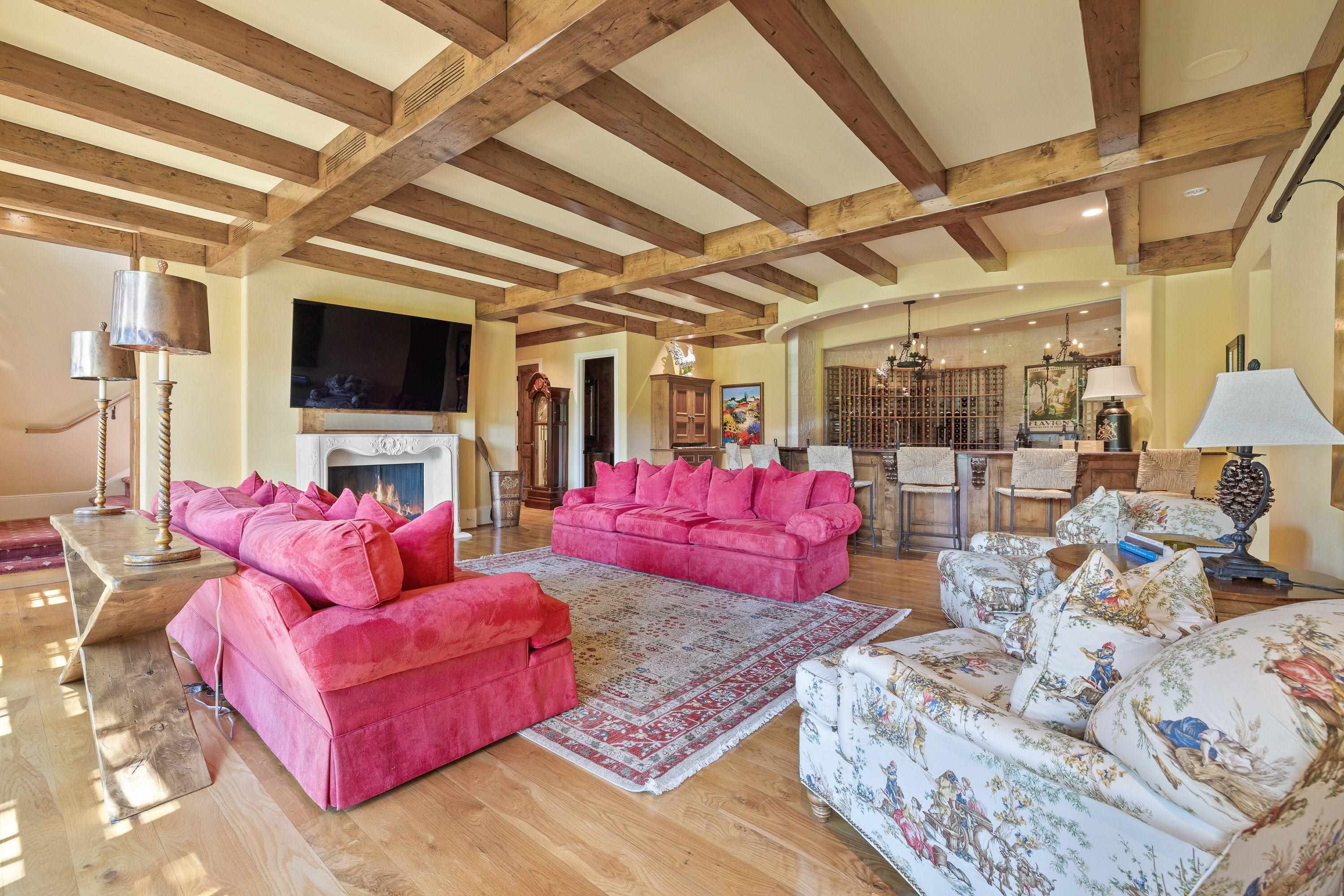 1181 ROSE CREEK