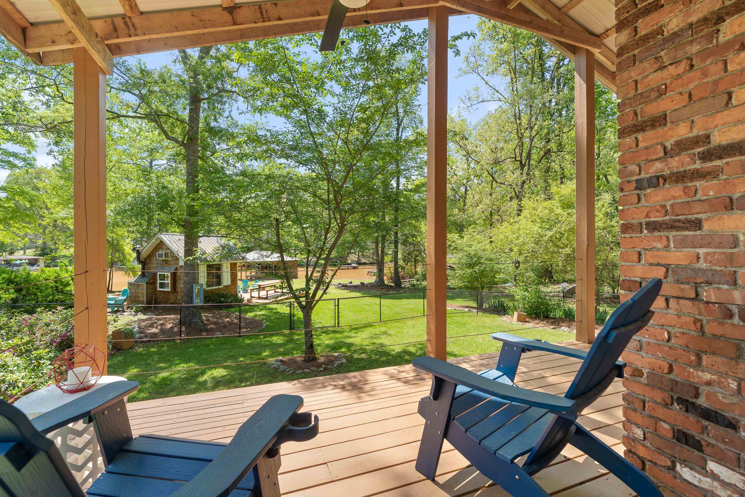 194 BENTLEY CIRCLE