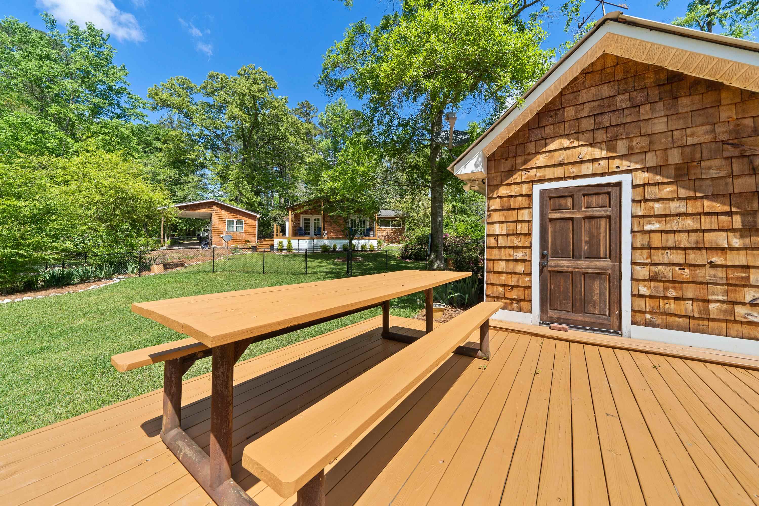 194 BENTLEY CIRCLE