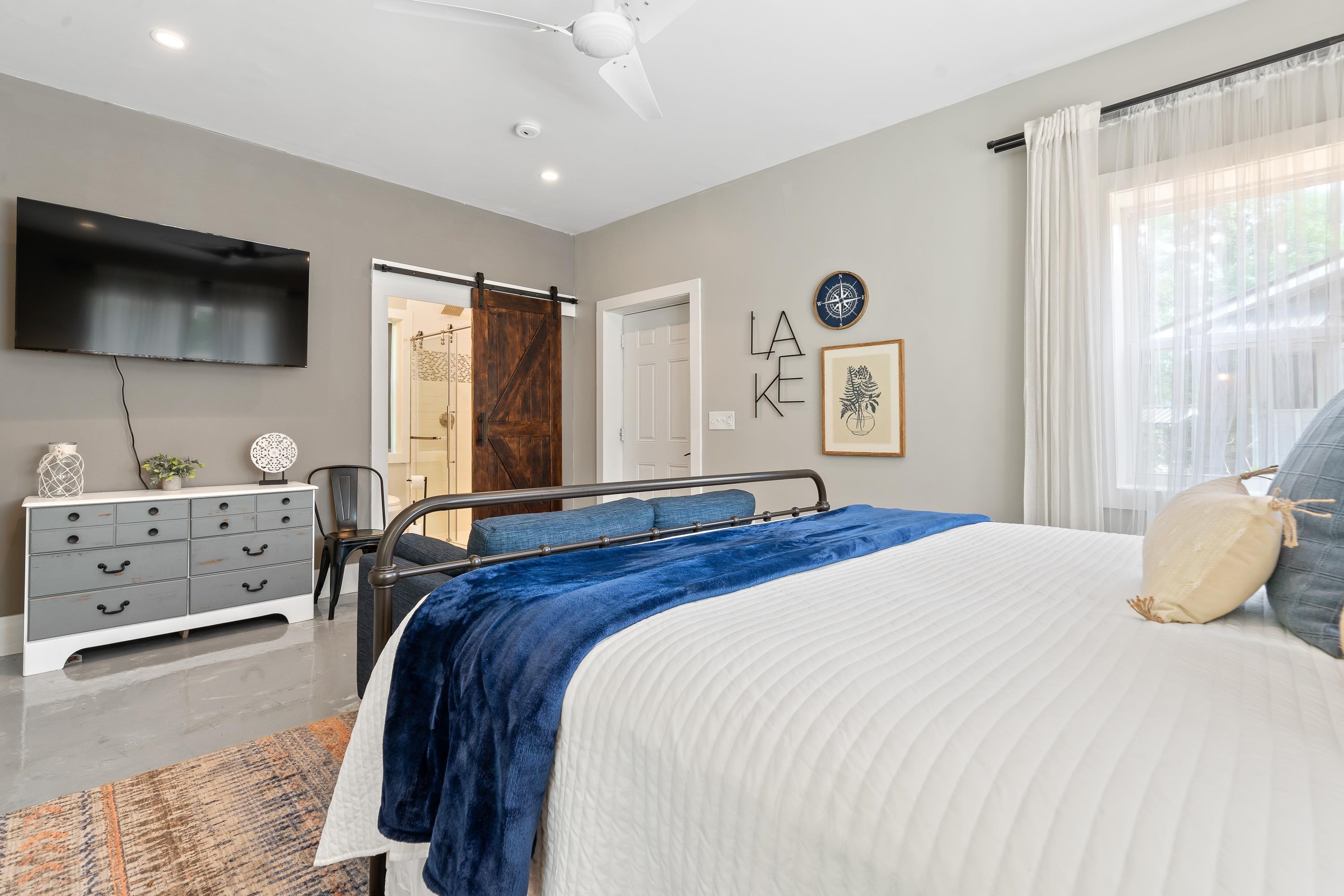 194 BENTLEY CIRCLE