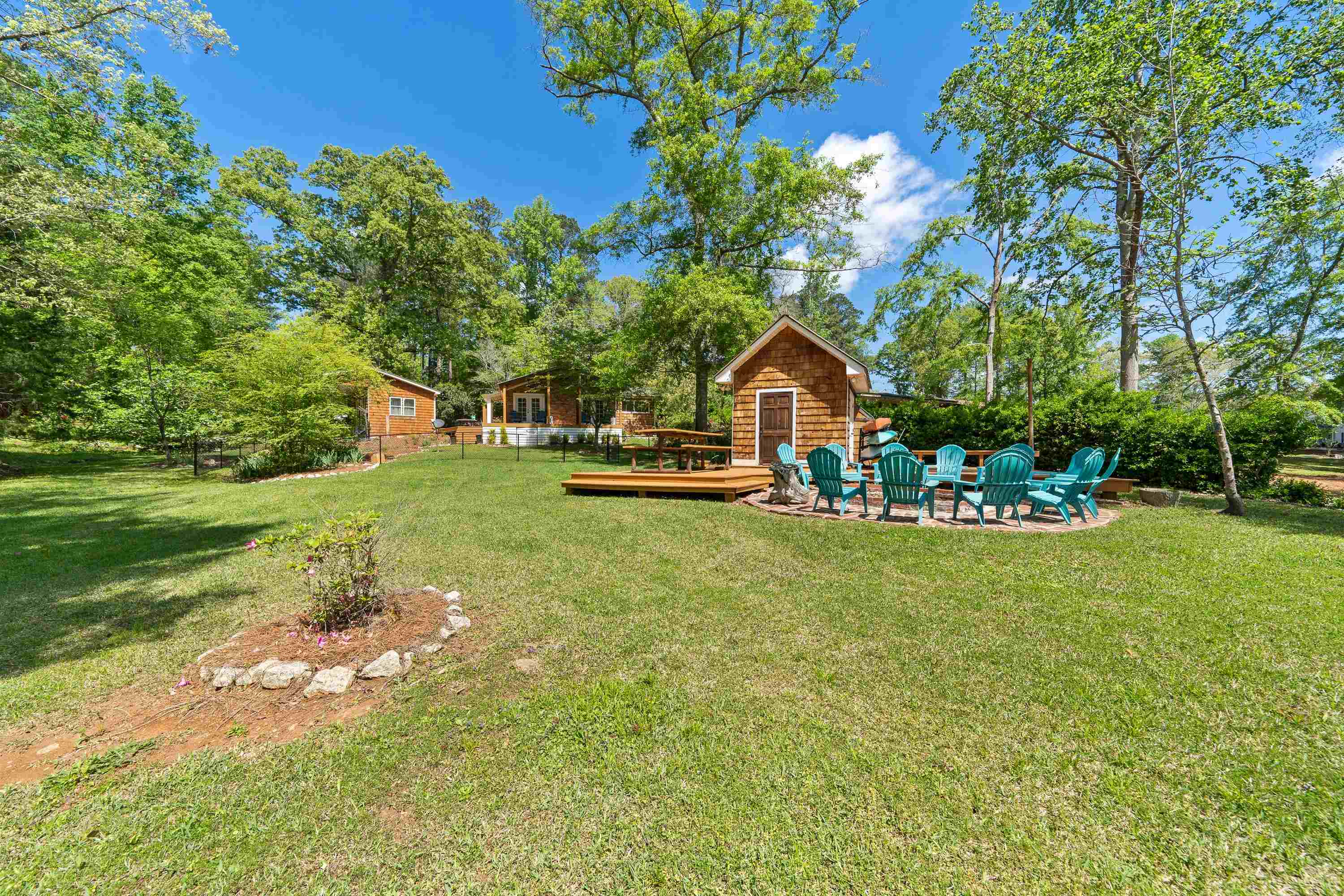 194 BENTLEY CIRCLE