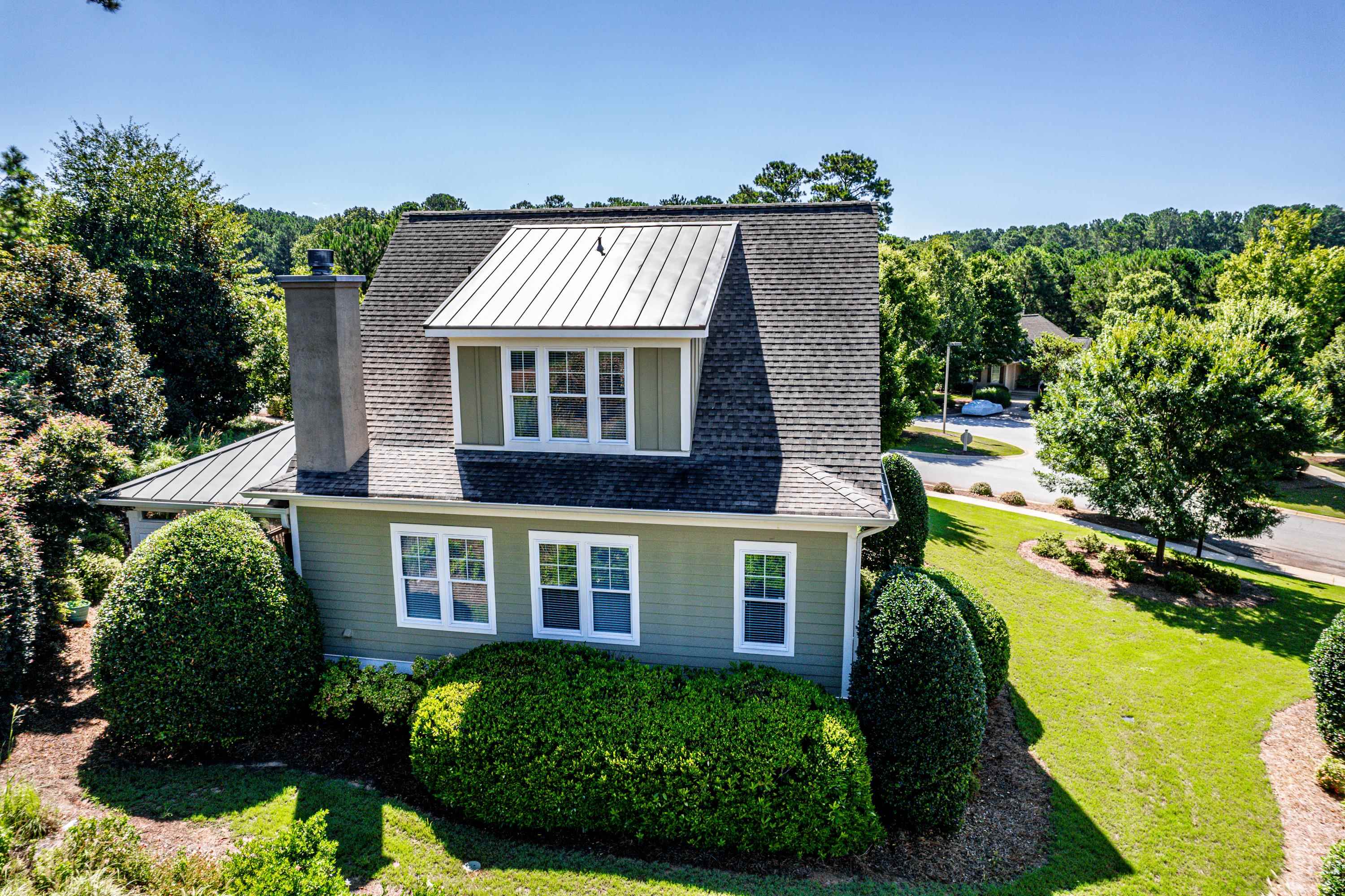 1181 LANDING DRIVE