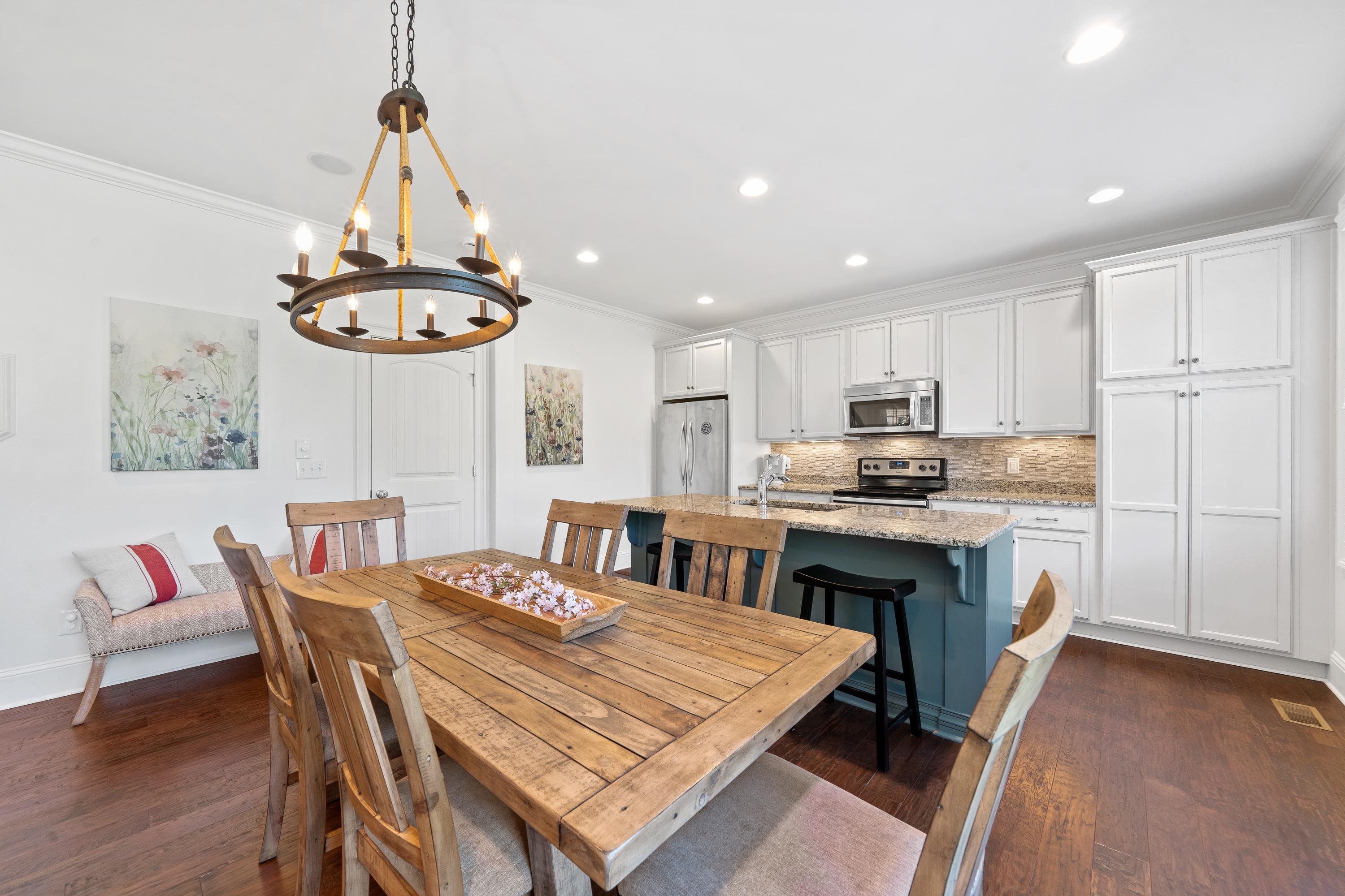 1181 LANDING DRIVE