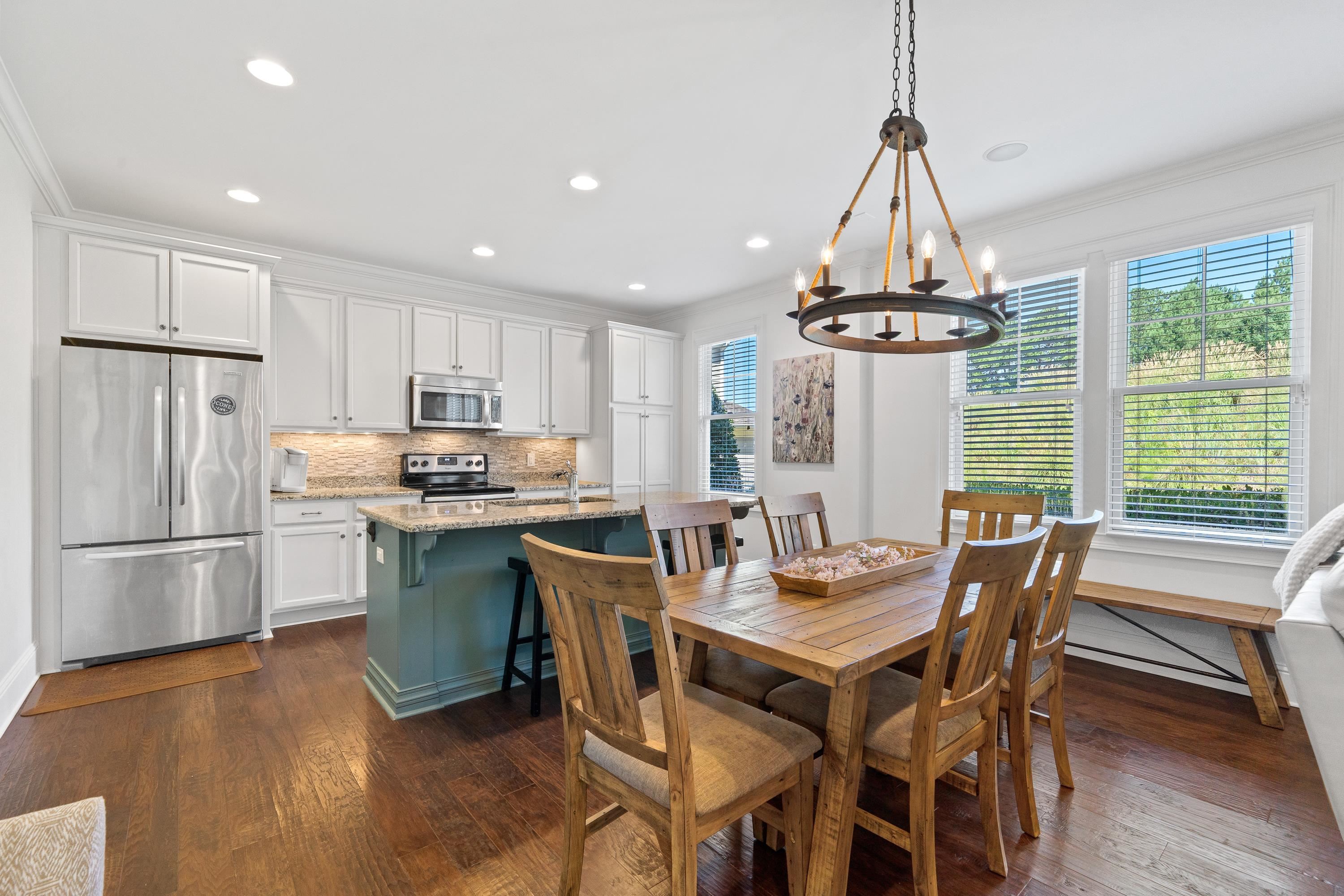 1181 LANDING DRIVE