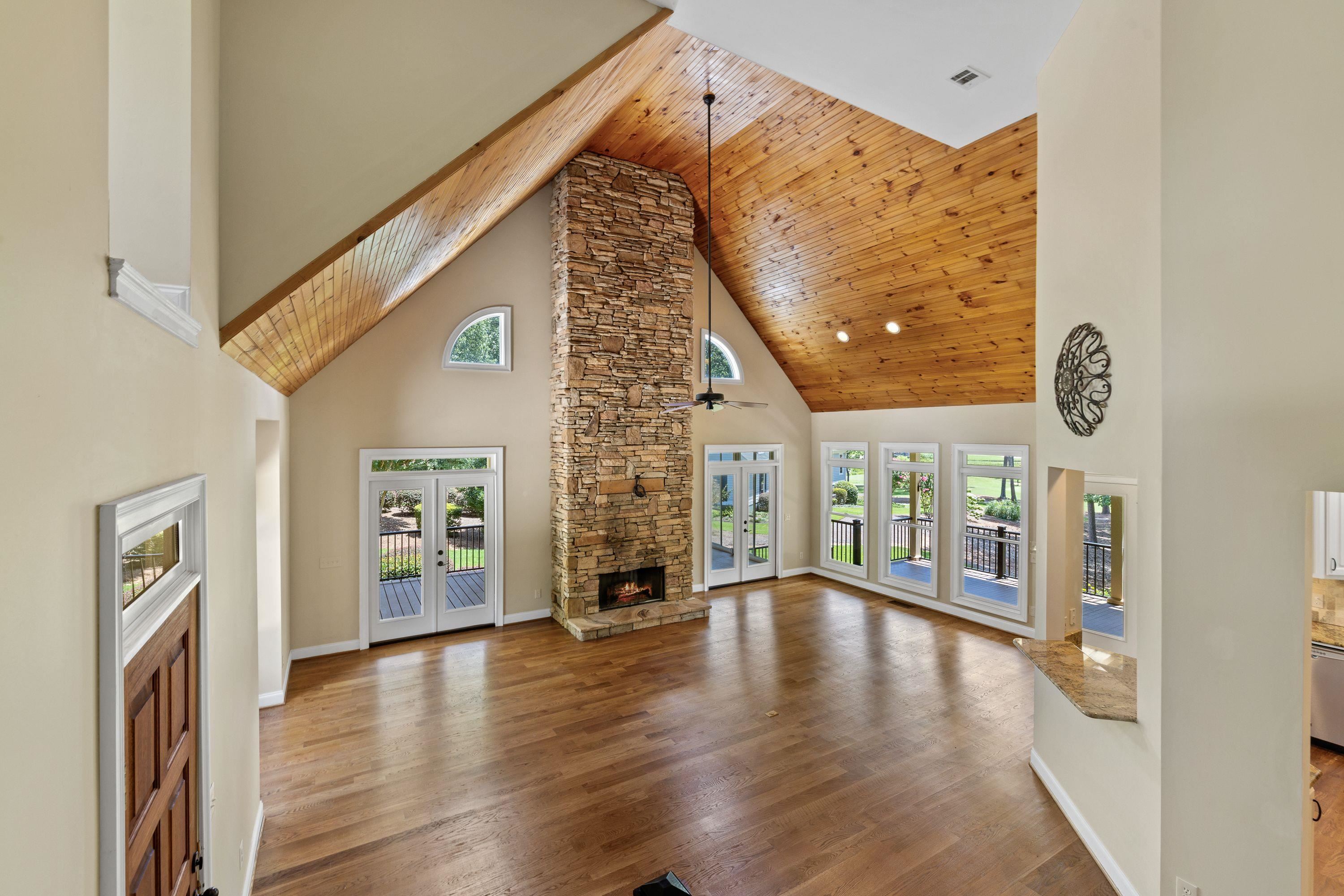 1091 CARNOUSTIE DRIVE