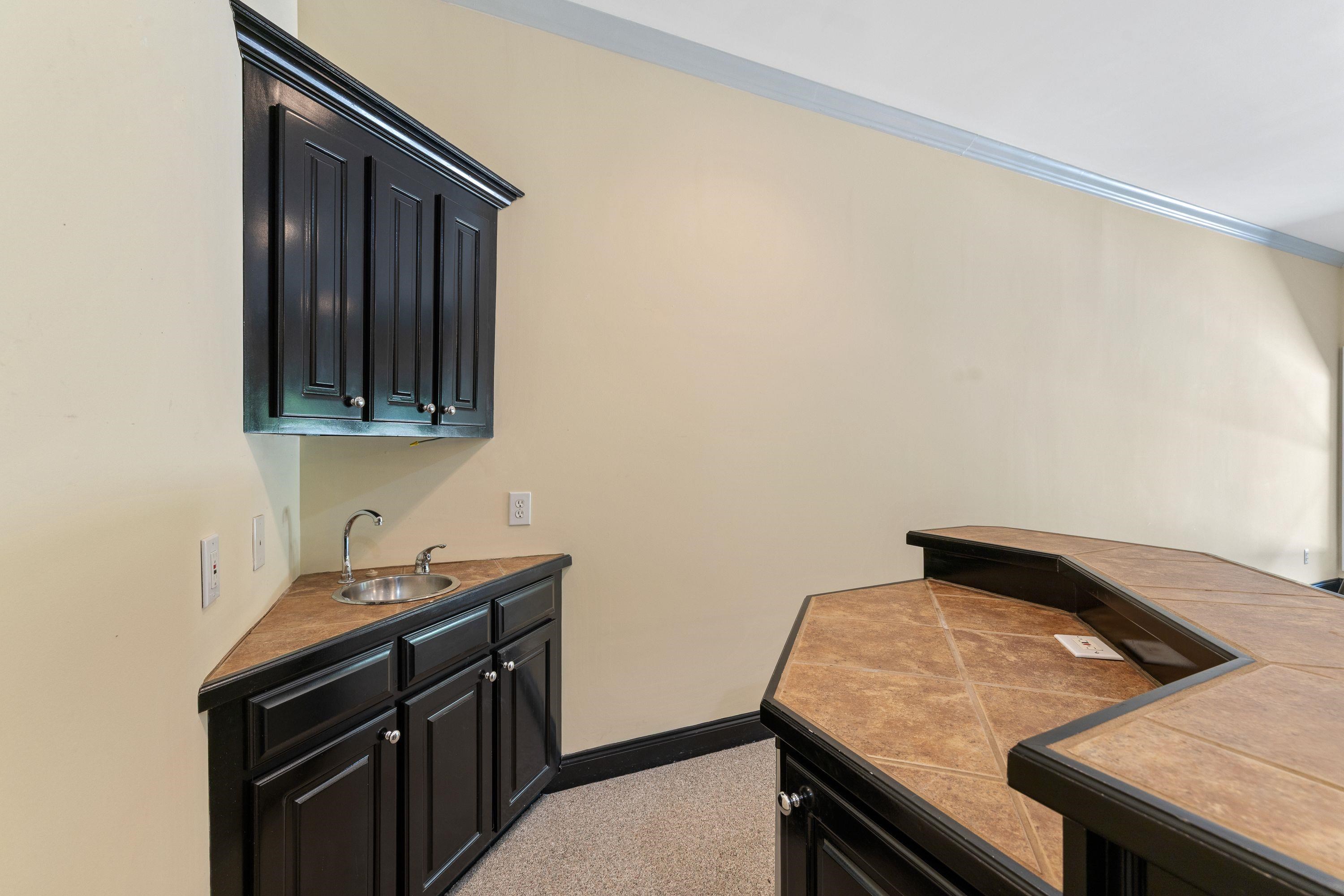 1091 CARNOUSTIE DRIVE