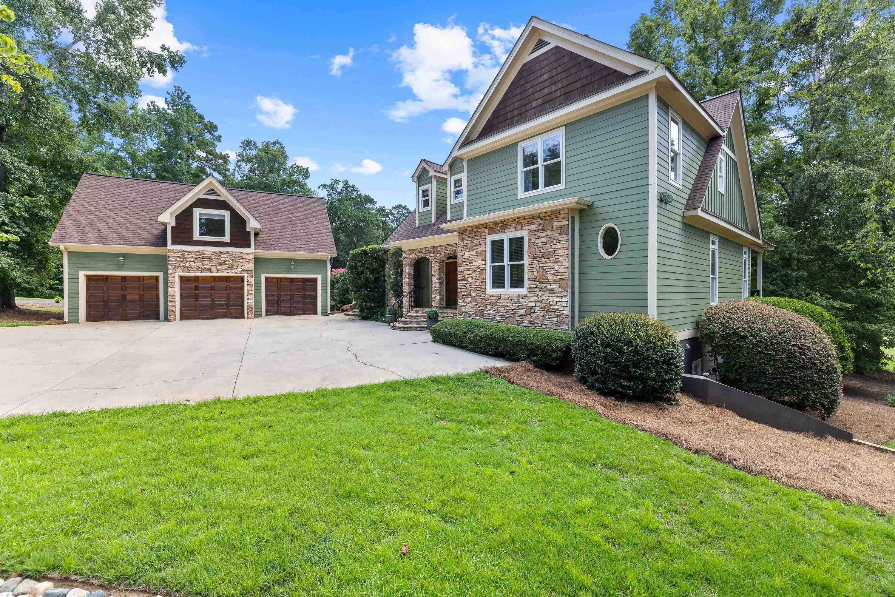 1091 CARNOUSTIE DRIVE