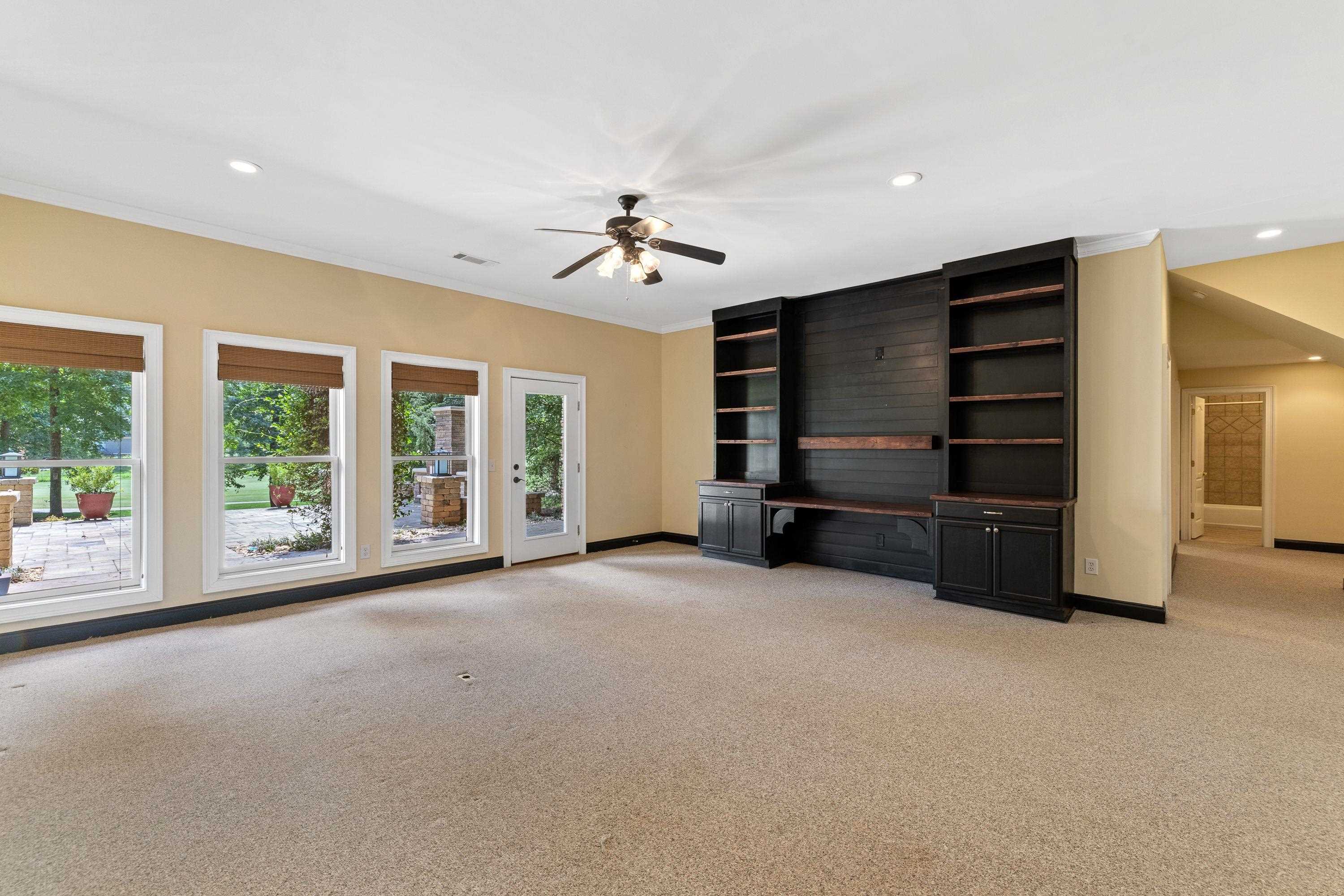 1091 CARNOUSTIE DRIVE