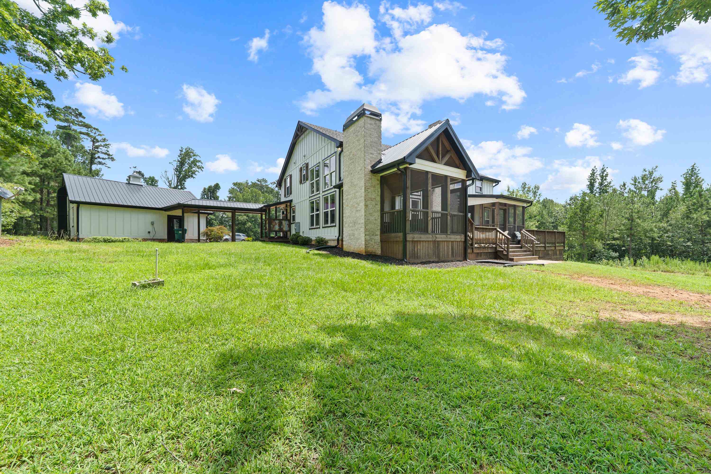 5880 MADISON HIGHWAY