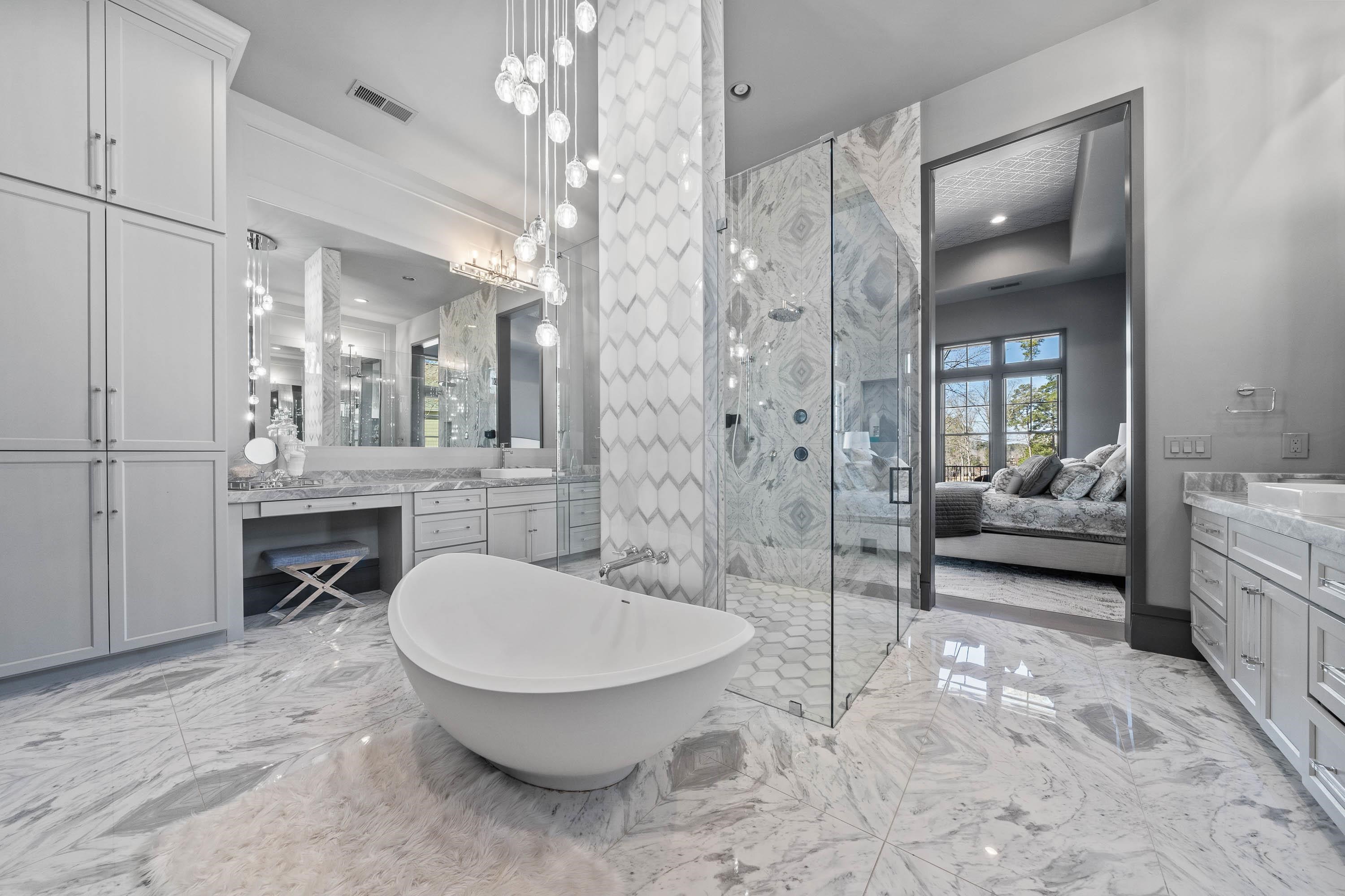 1011 TUGGLE CREEK