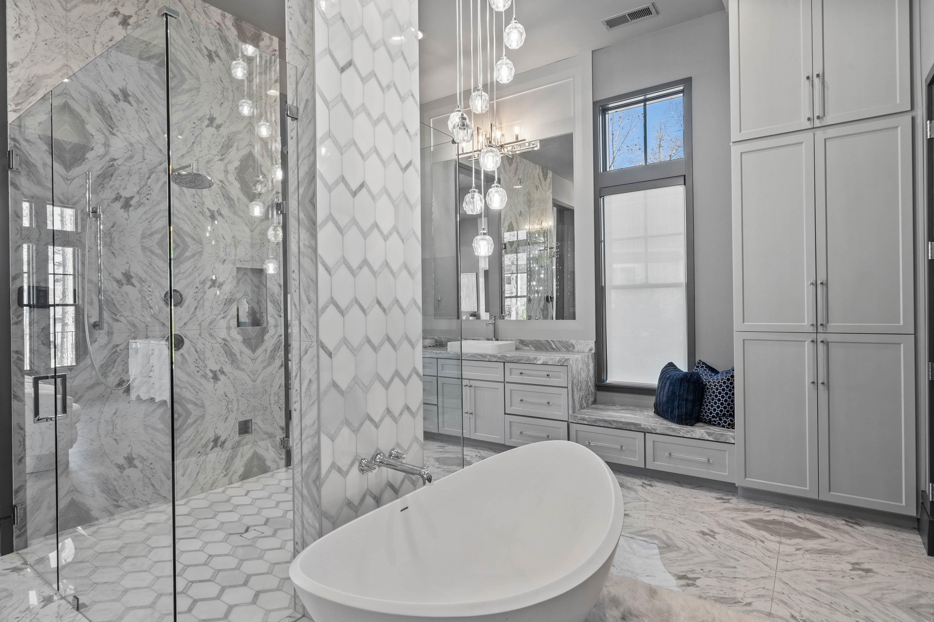 1011 TUGGLE CREEK