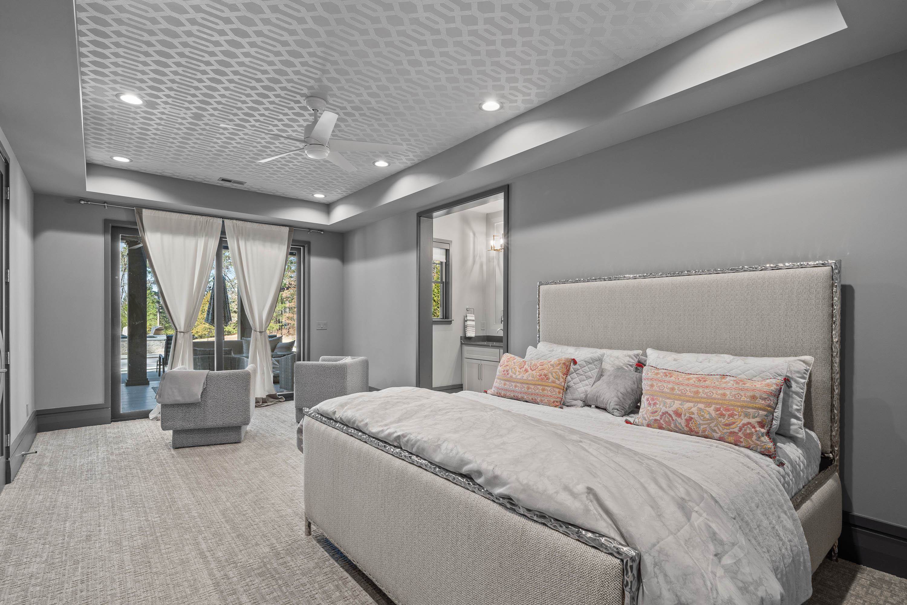 1011 TUGGLE CREEK