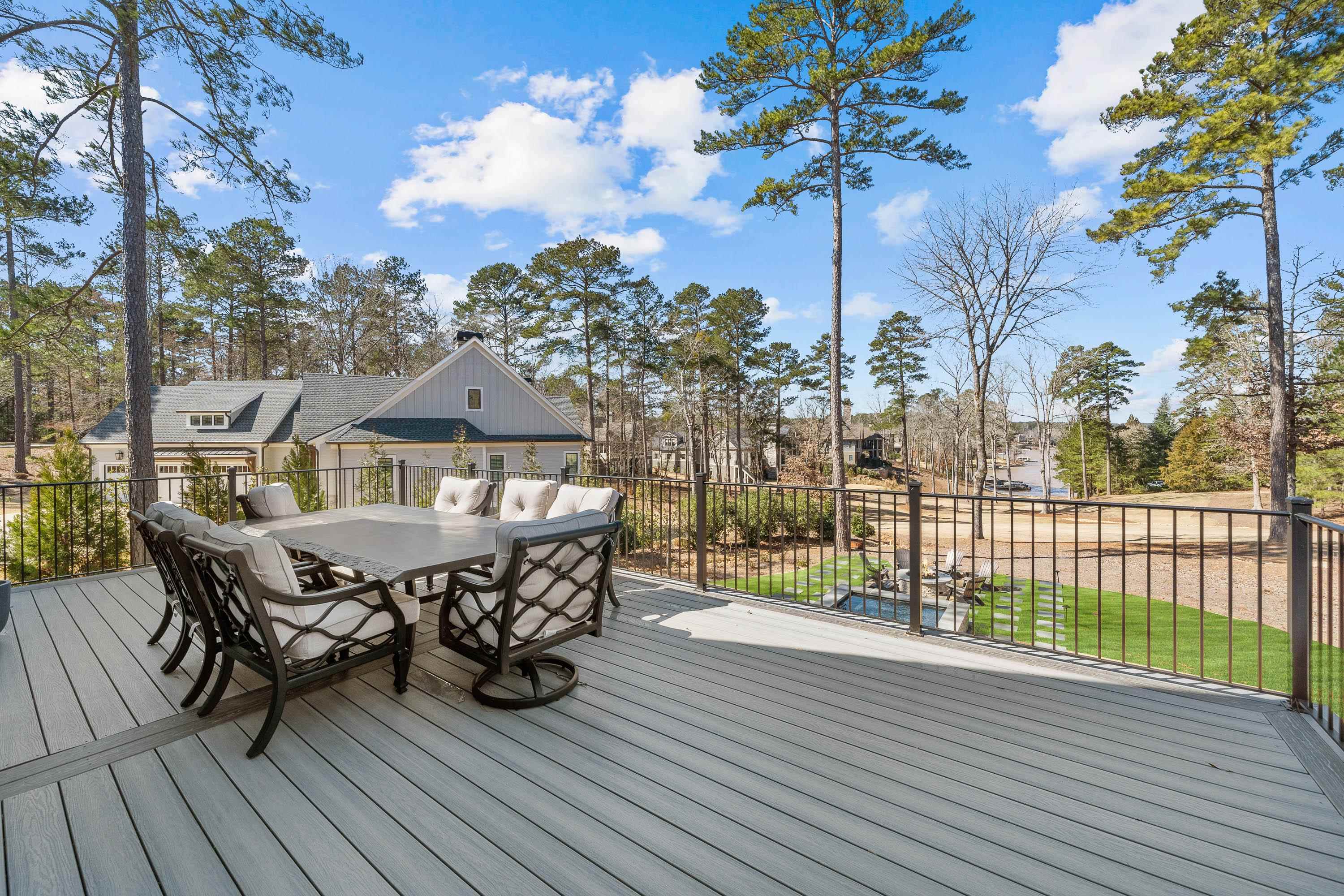 1011 TUGGLE CREEK