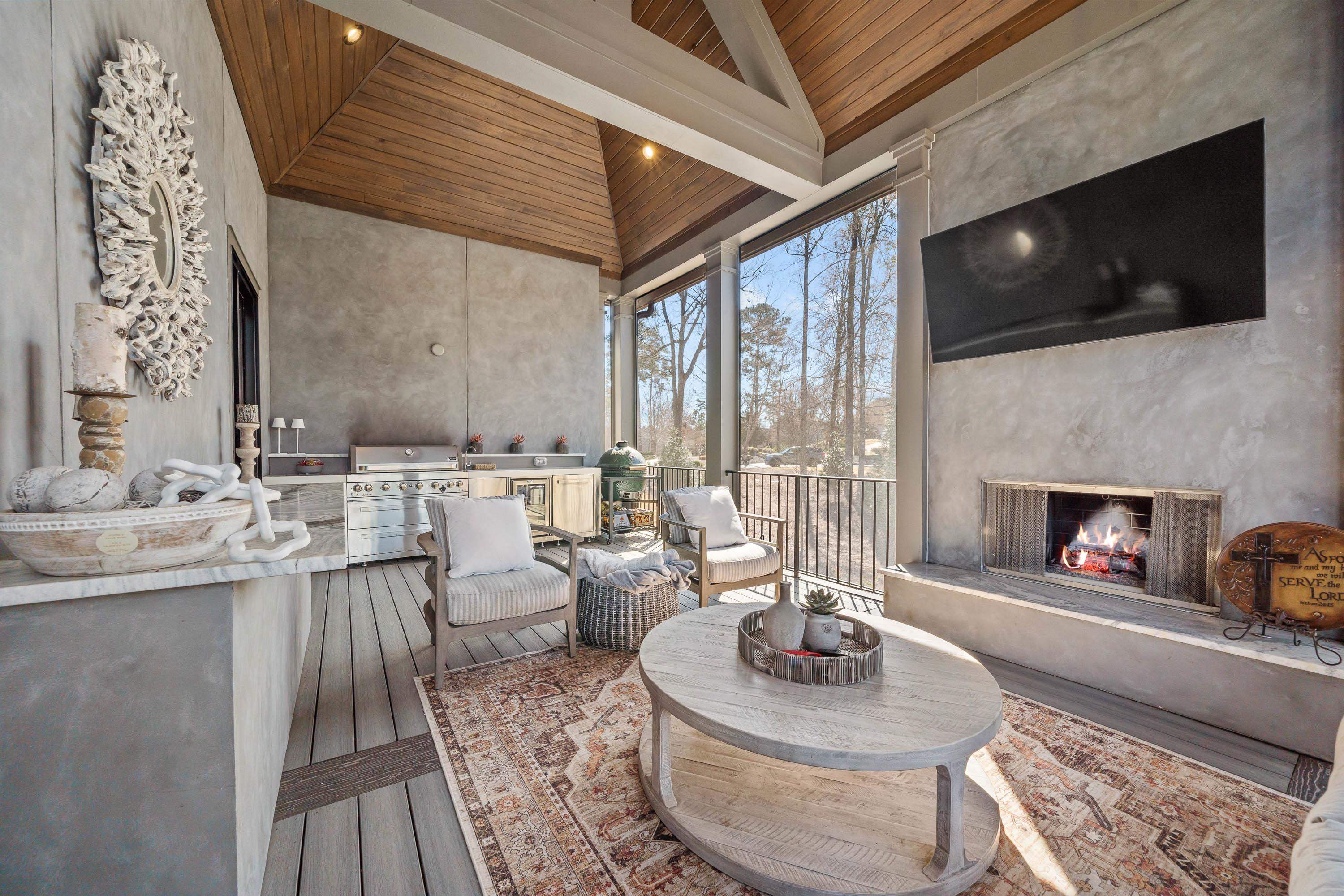 1011 TUGGLE CREEK