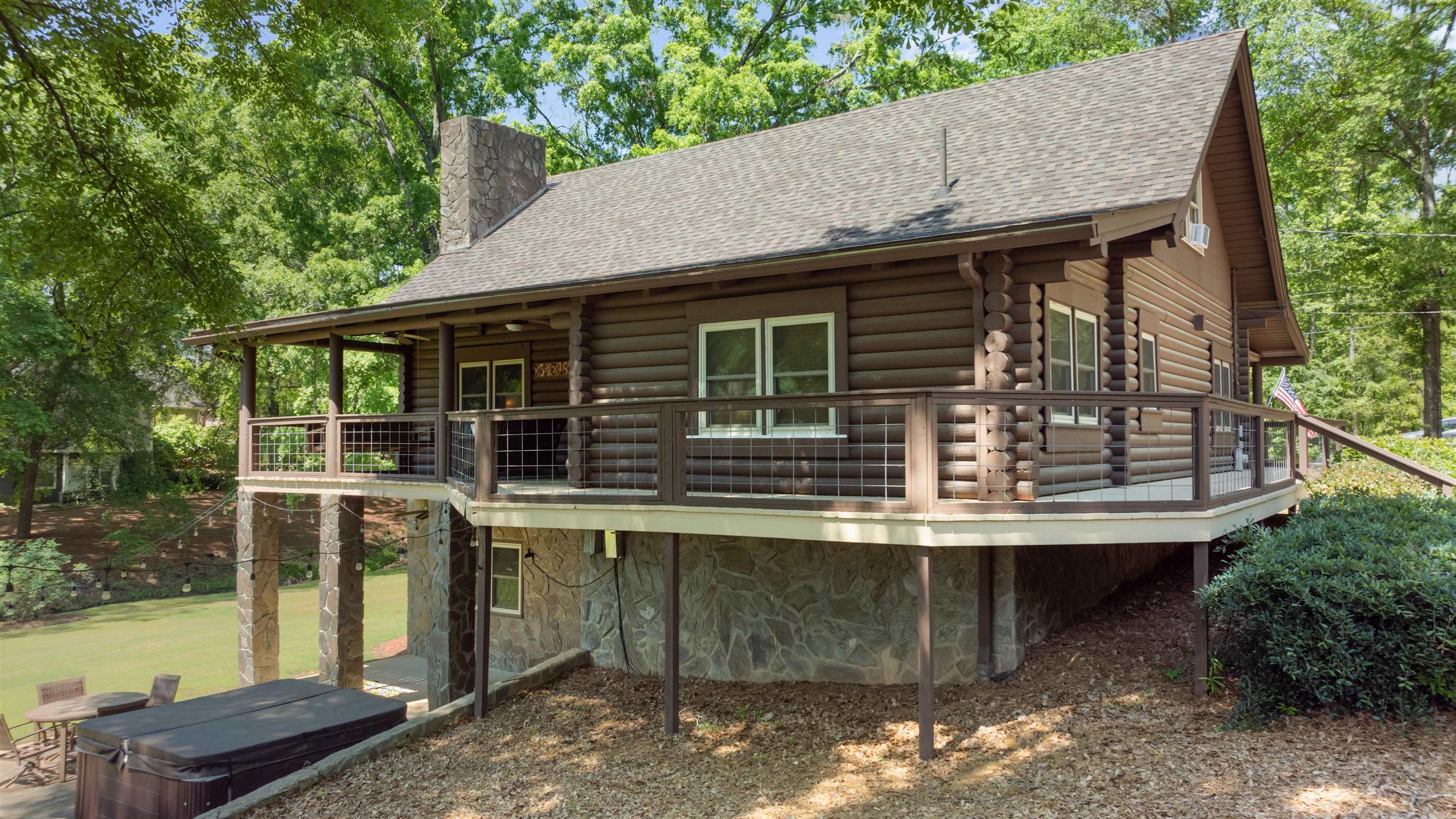 224 LOCH WAY