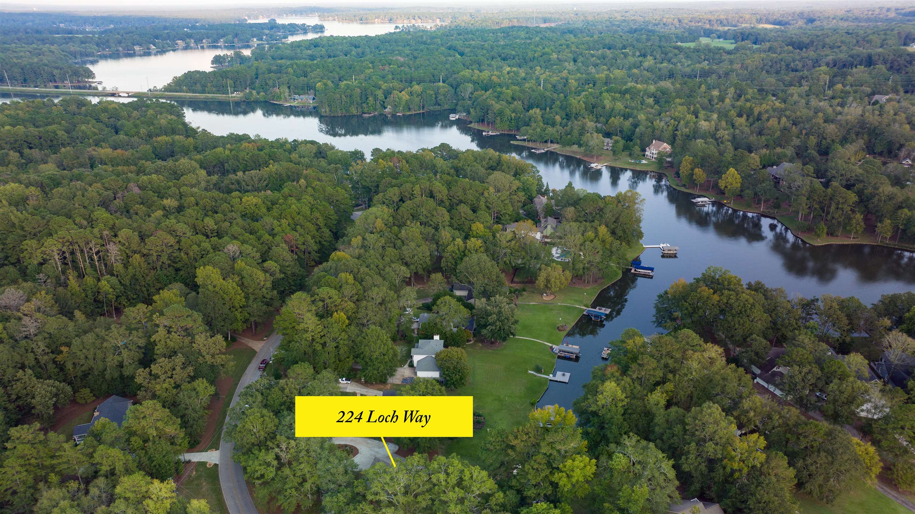 224 LOCH WAY