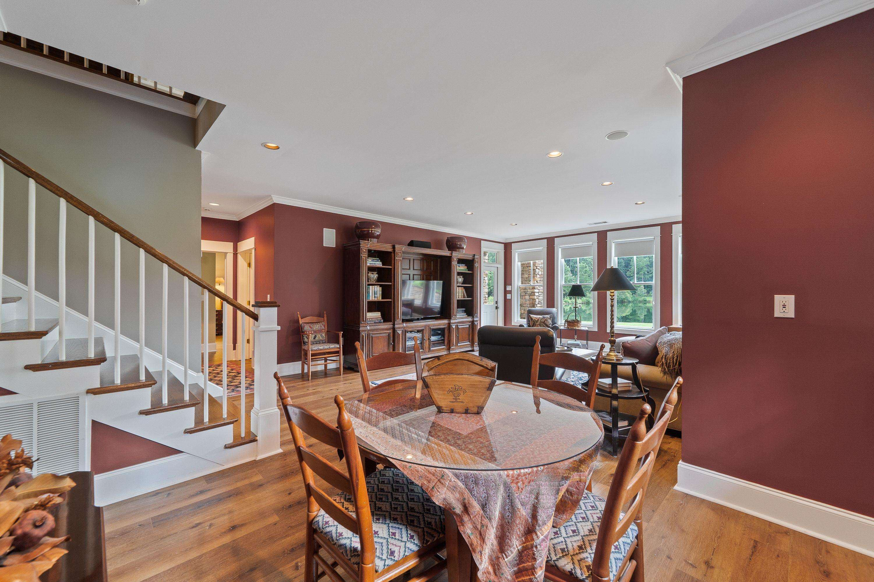 108 WALKING HORSE LANE