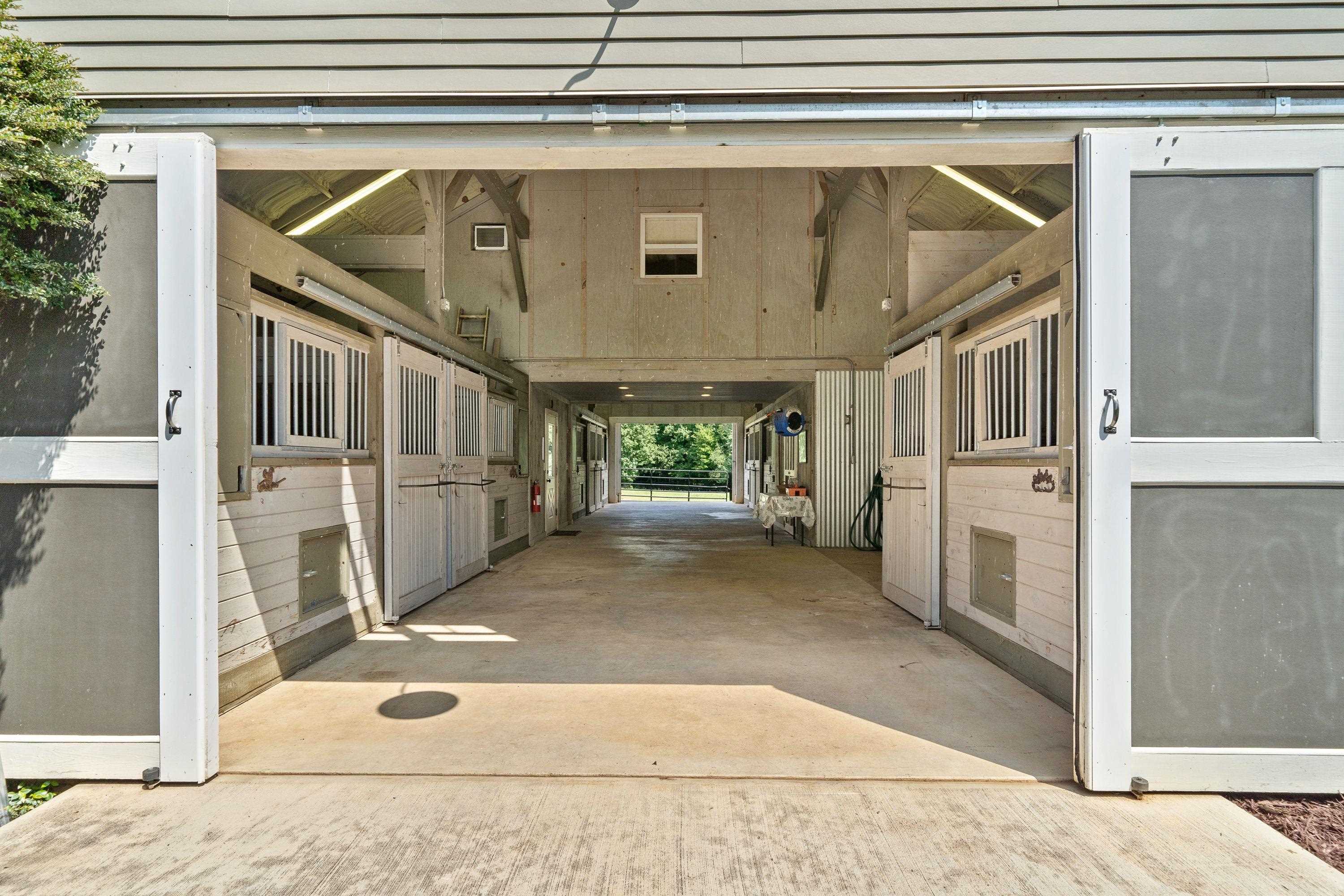 108 WALKING HORSE LANE