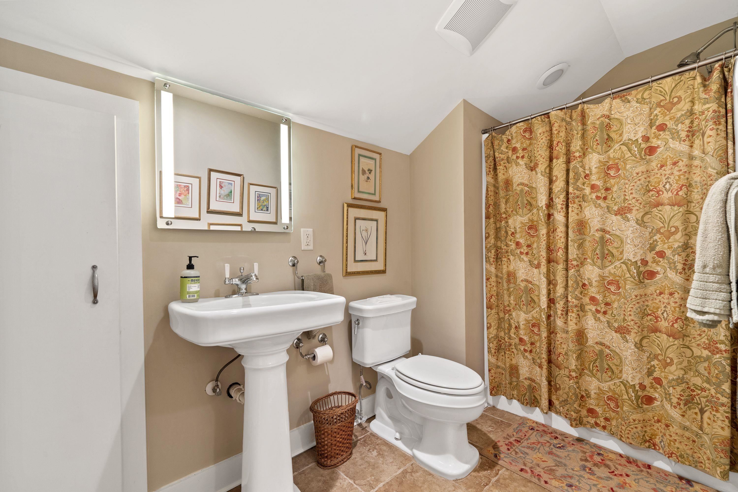 108 WALKING HORSE LANE