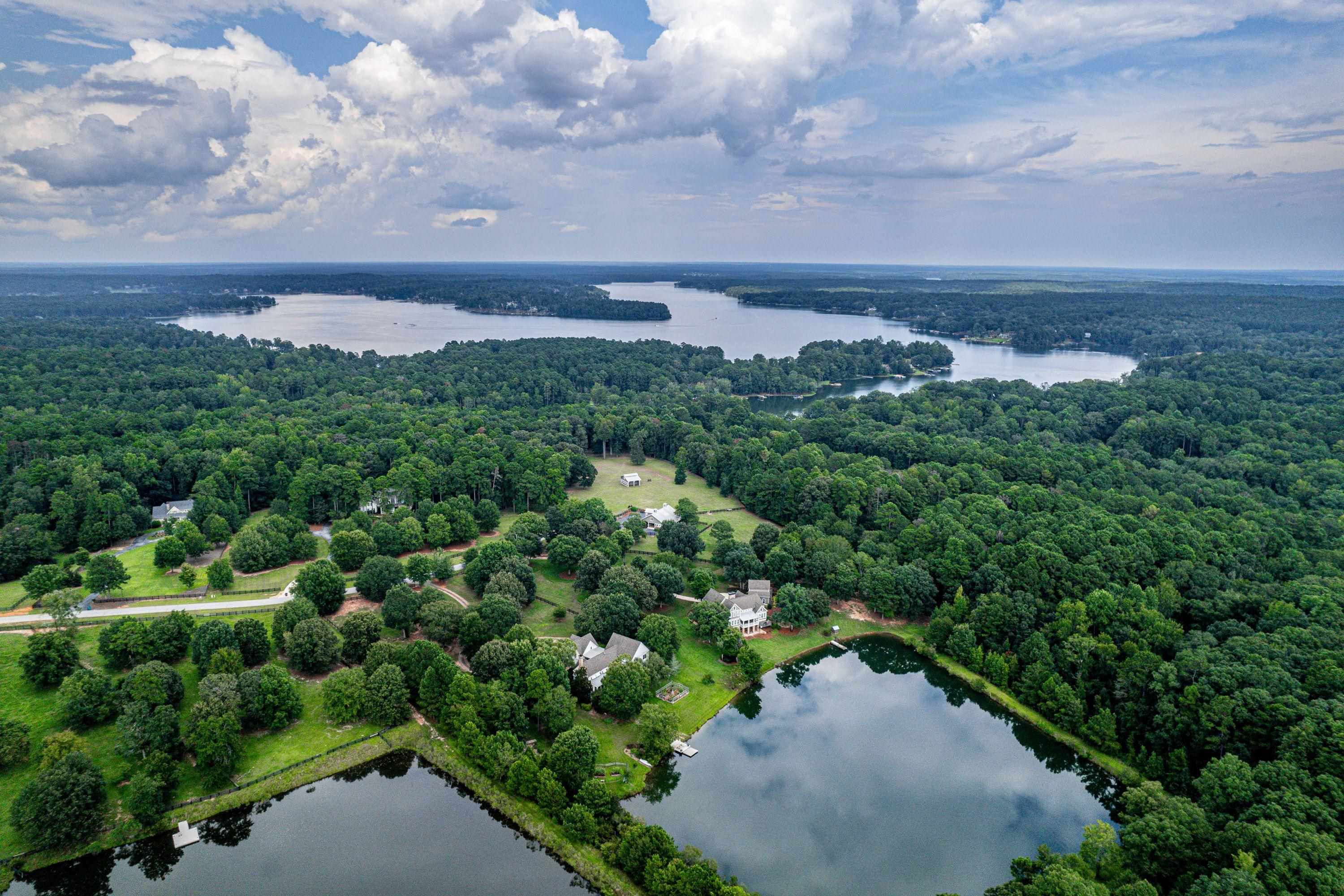 108 WALKING HORSE LANE