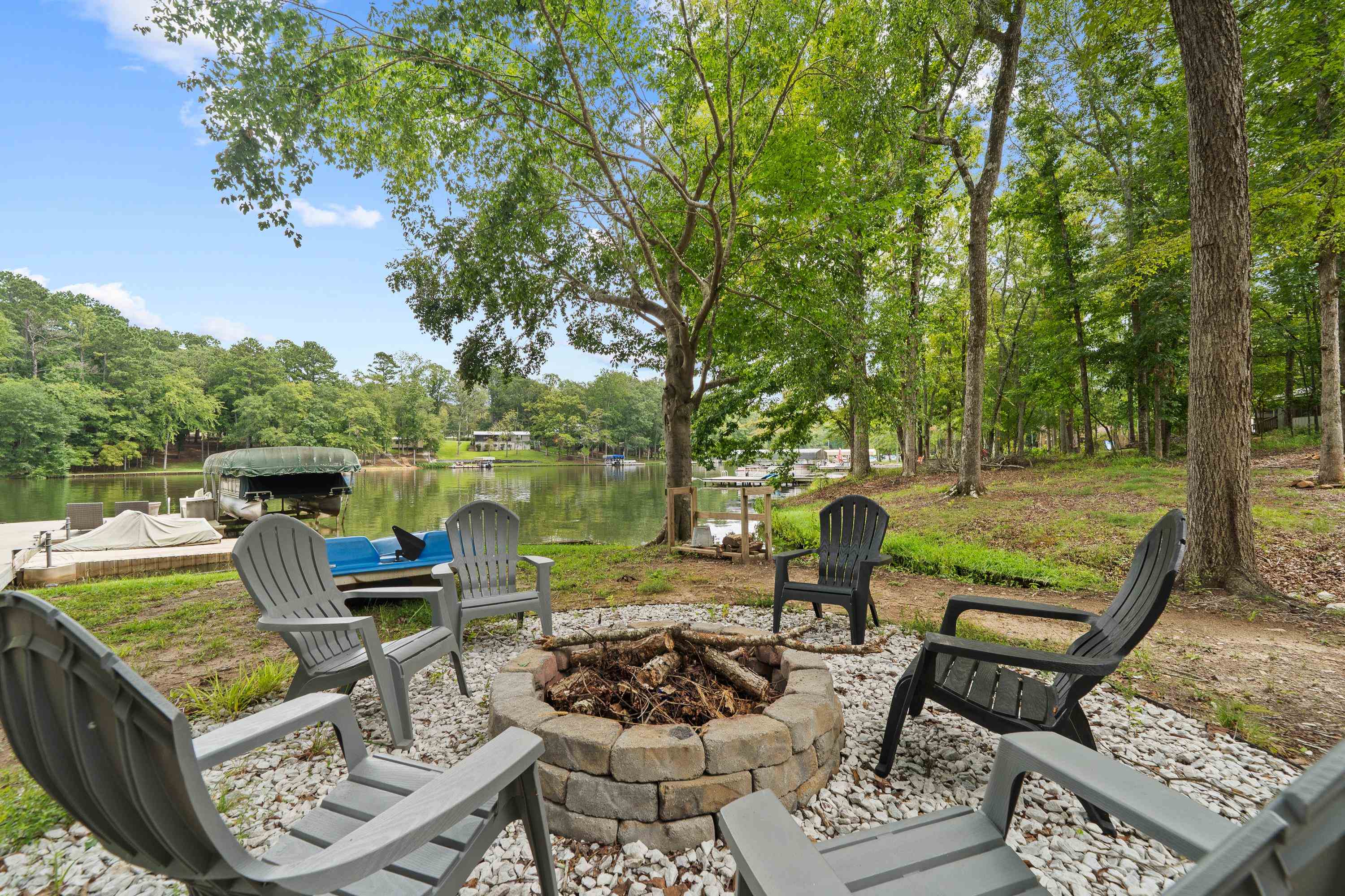 536 RIVERLAKE DRIVE