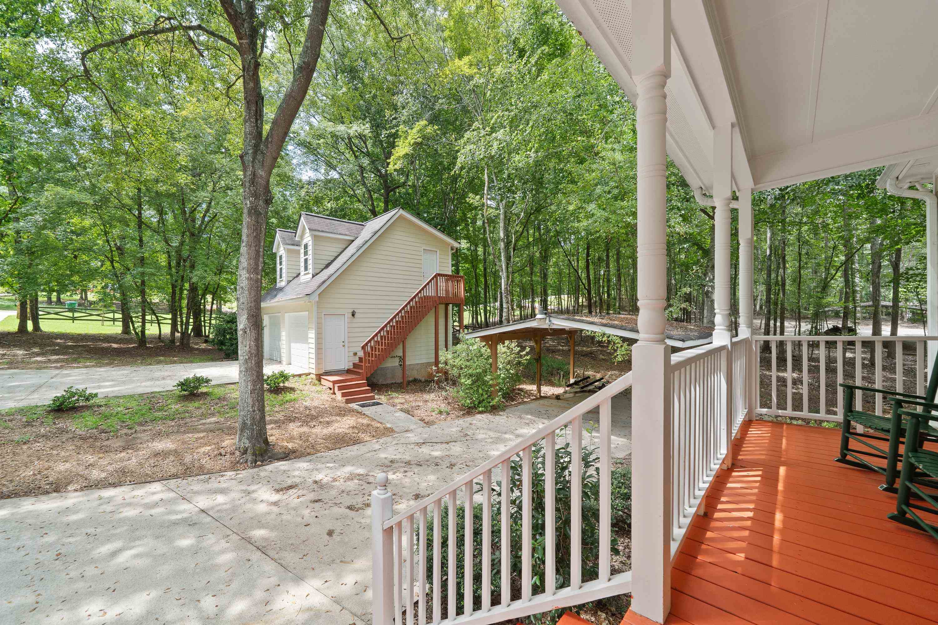536 RIVERLAKE DRIVE