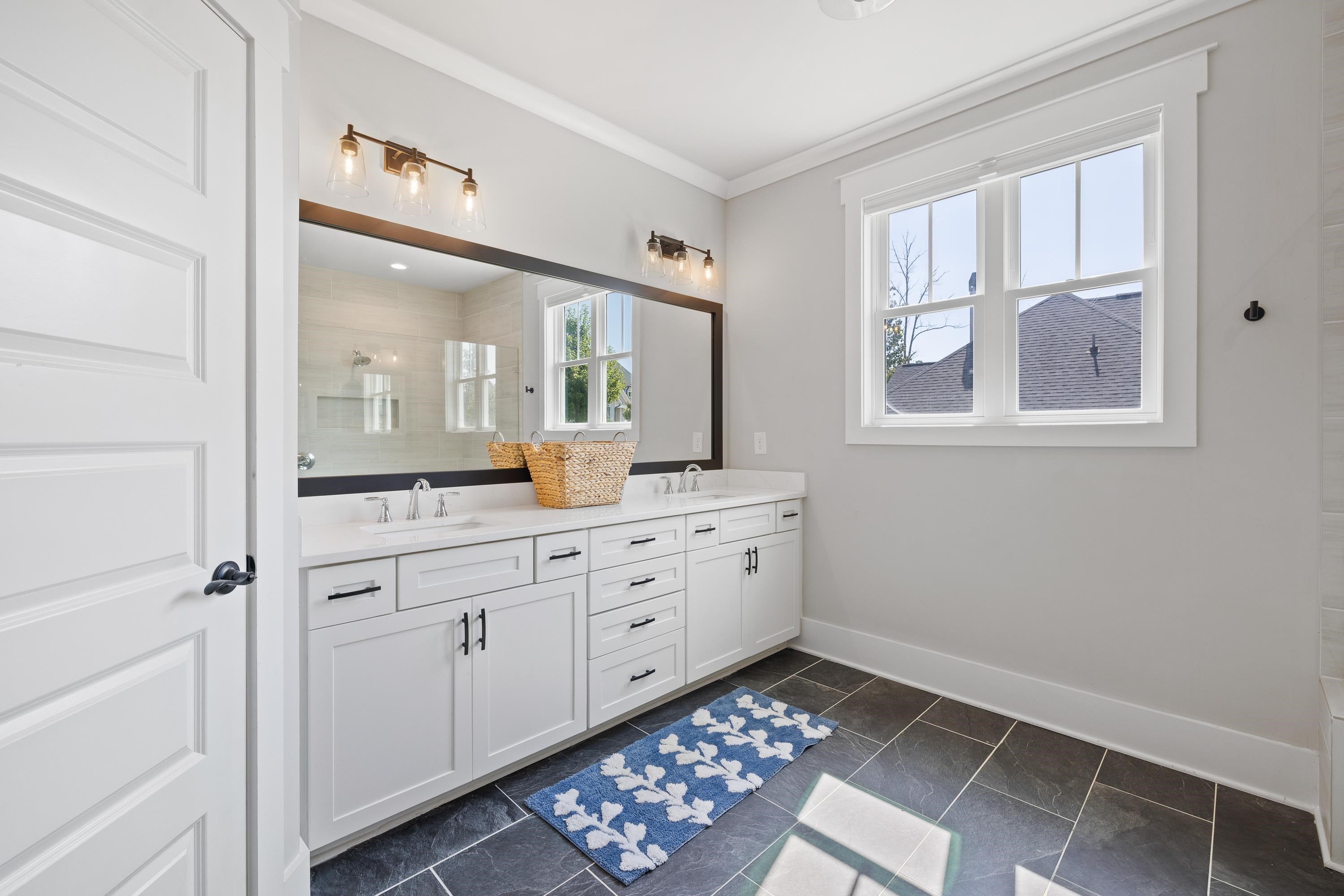 1140 HIDDEN HILLS CIRCLE