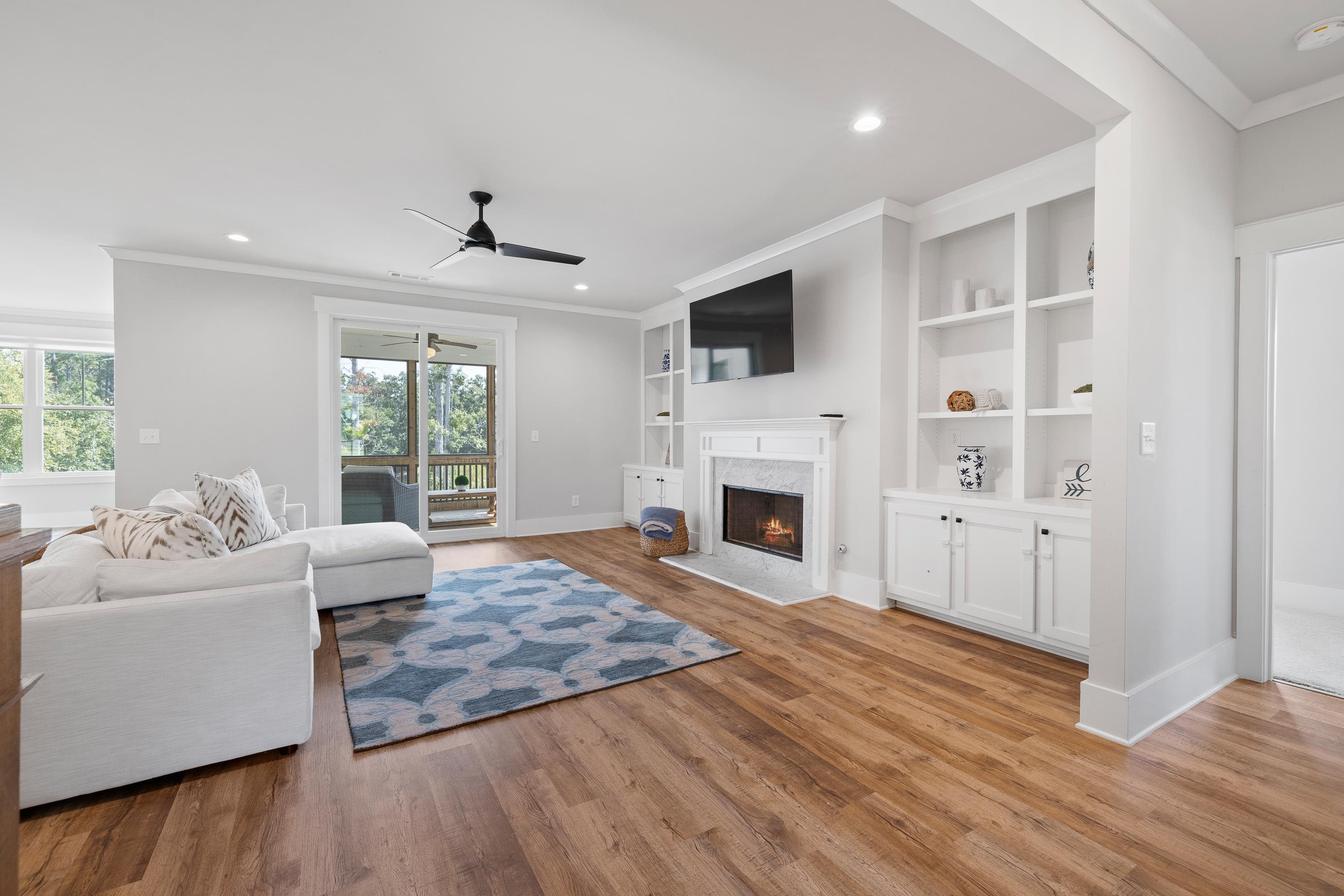 1140 HIDDEN HILLS CIRCLE