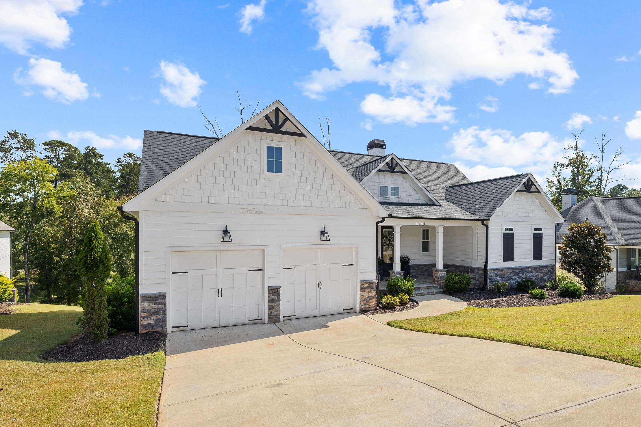 1140 HIDDEN HILLS CIRCLE