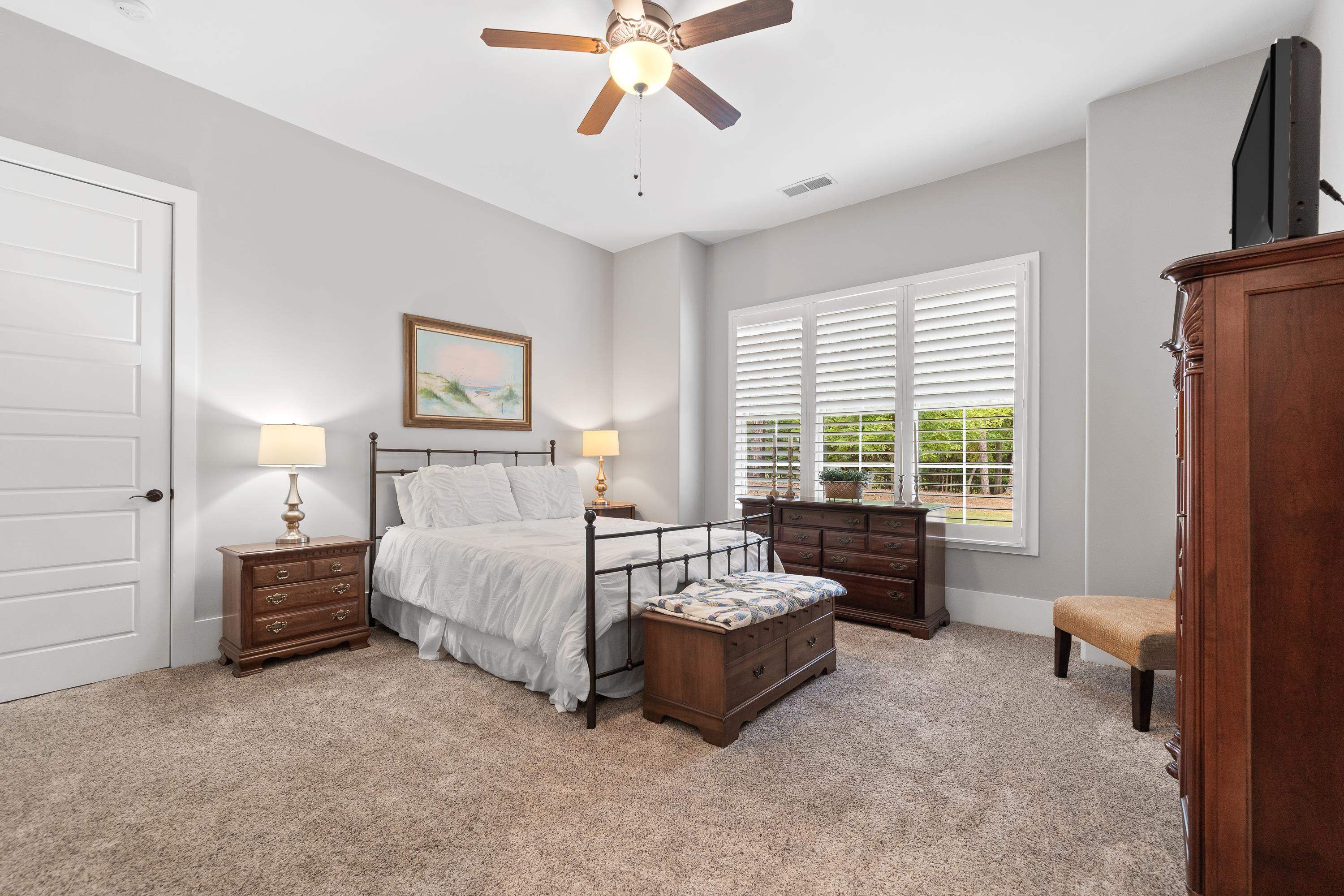 1040 QUAKER RIDGE ROAD