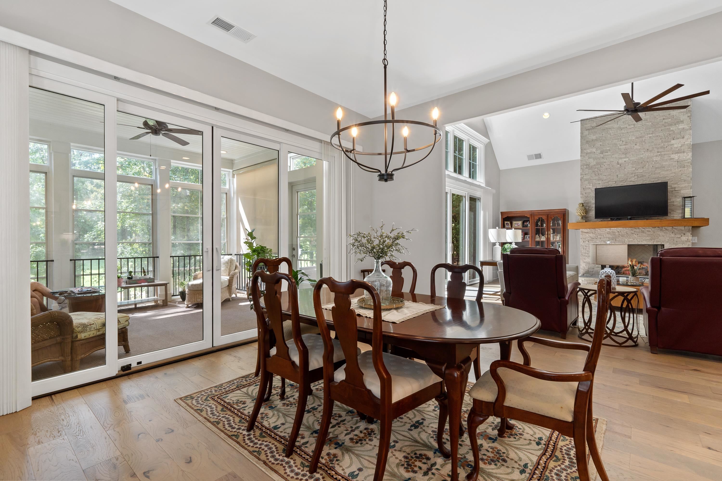 1040 QUAKER RIDGE ROAD