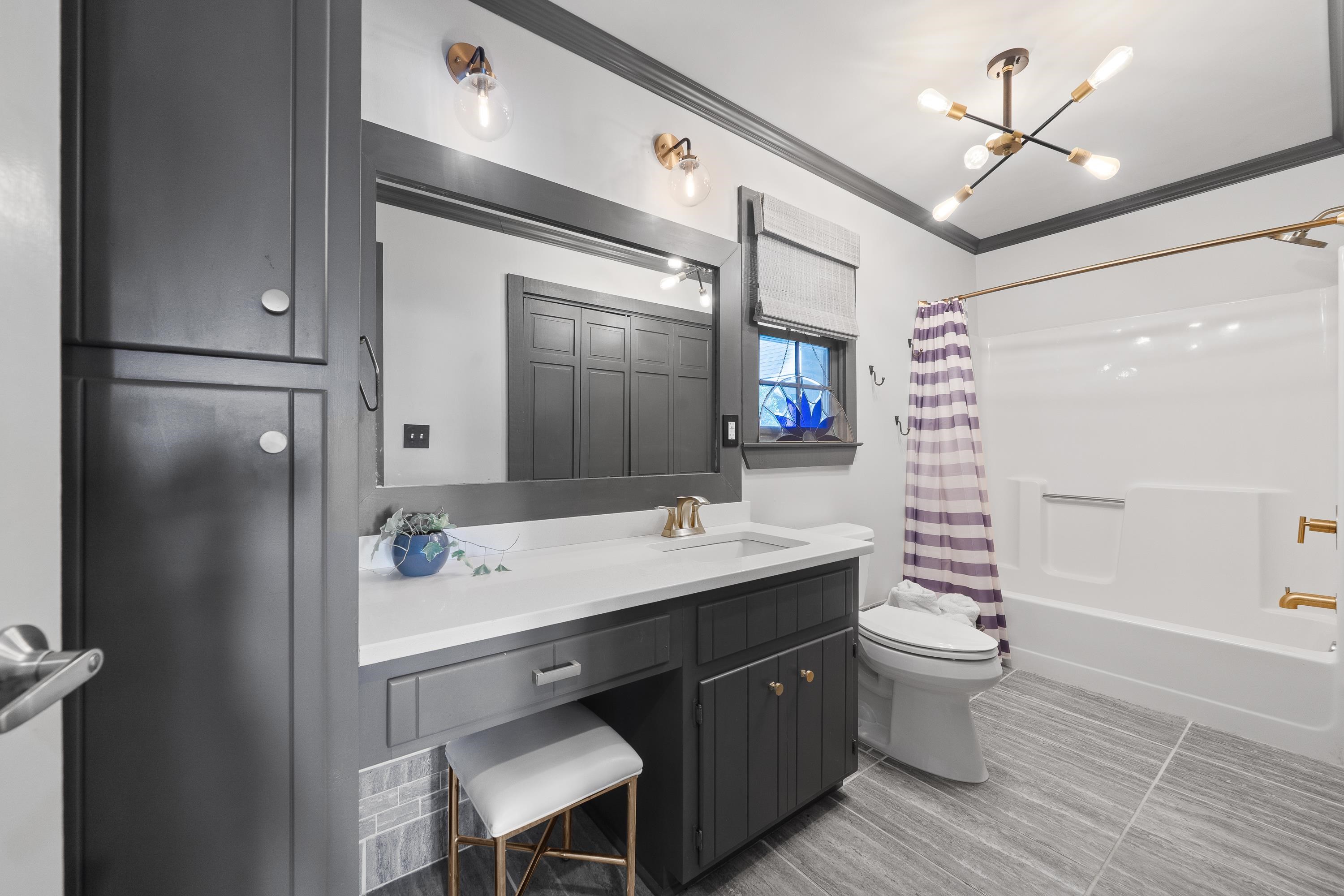 1250 CHEROKEE TRAIL