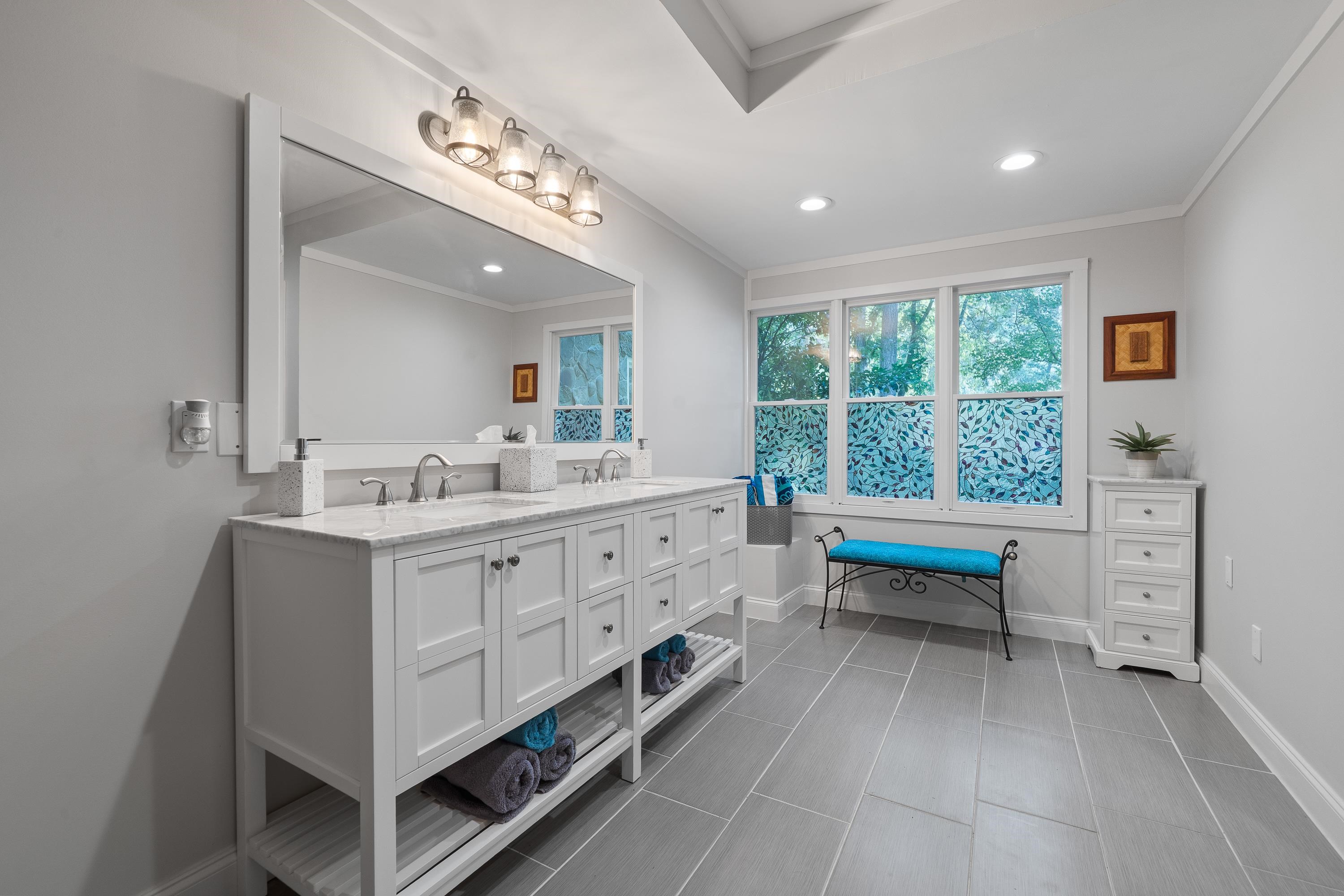 1250 CHEROKEE TRAIL