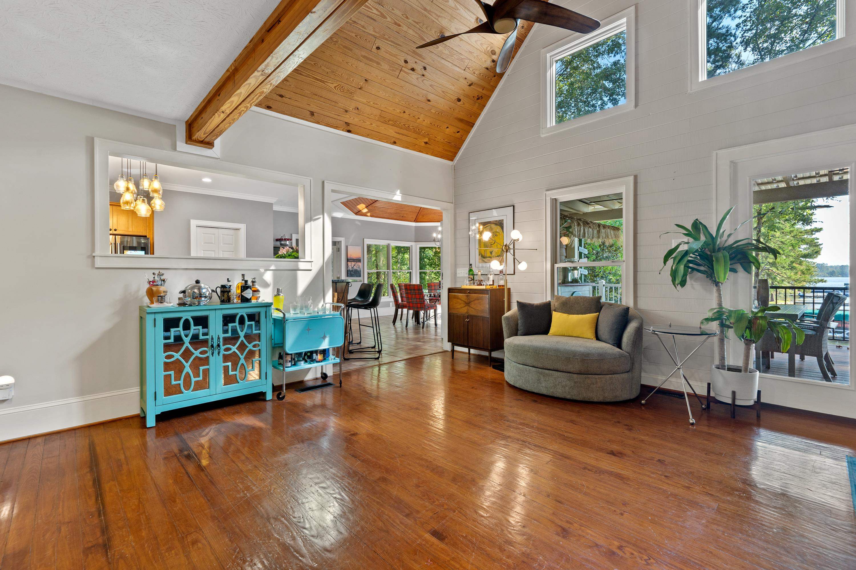 1250 CHEROKEE TRAIL