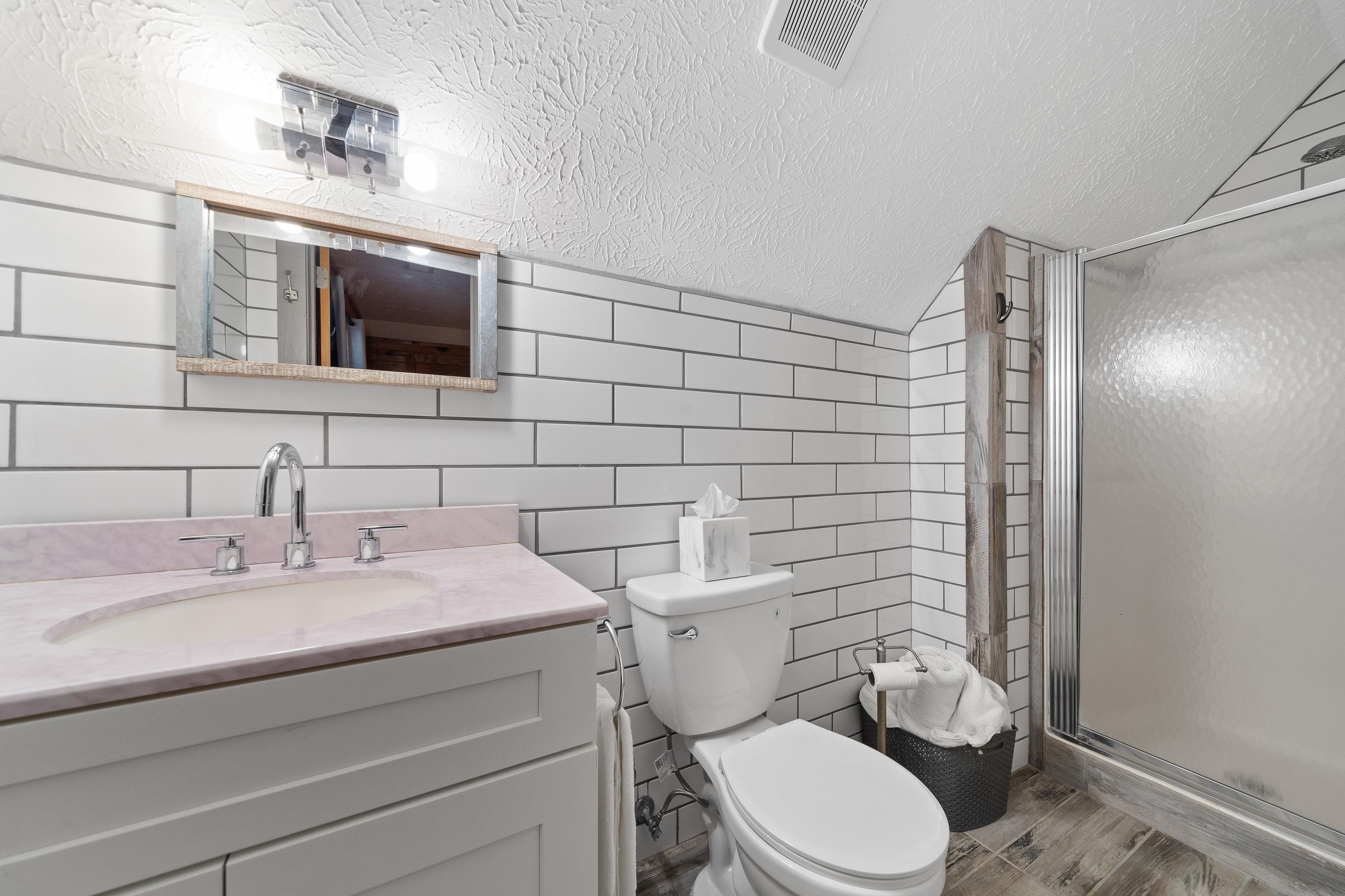 1250 CHEROKEE TRAIL